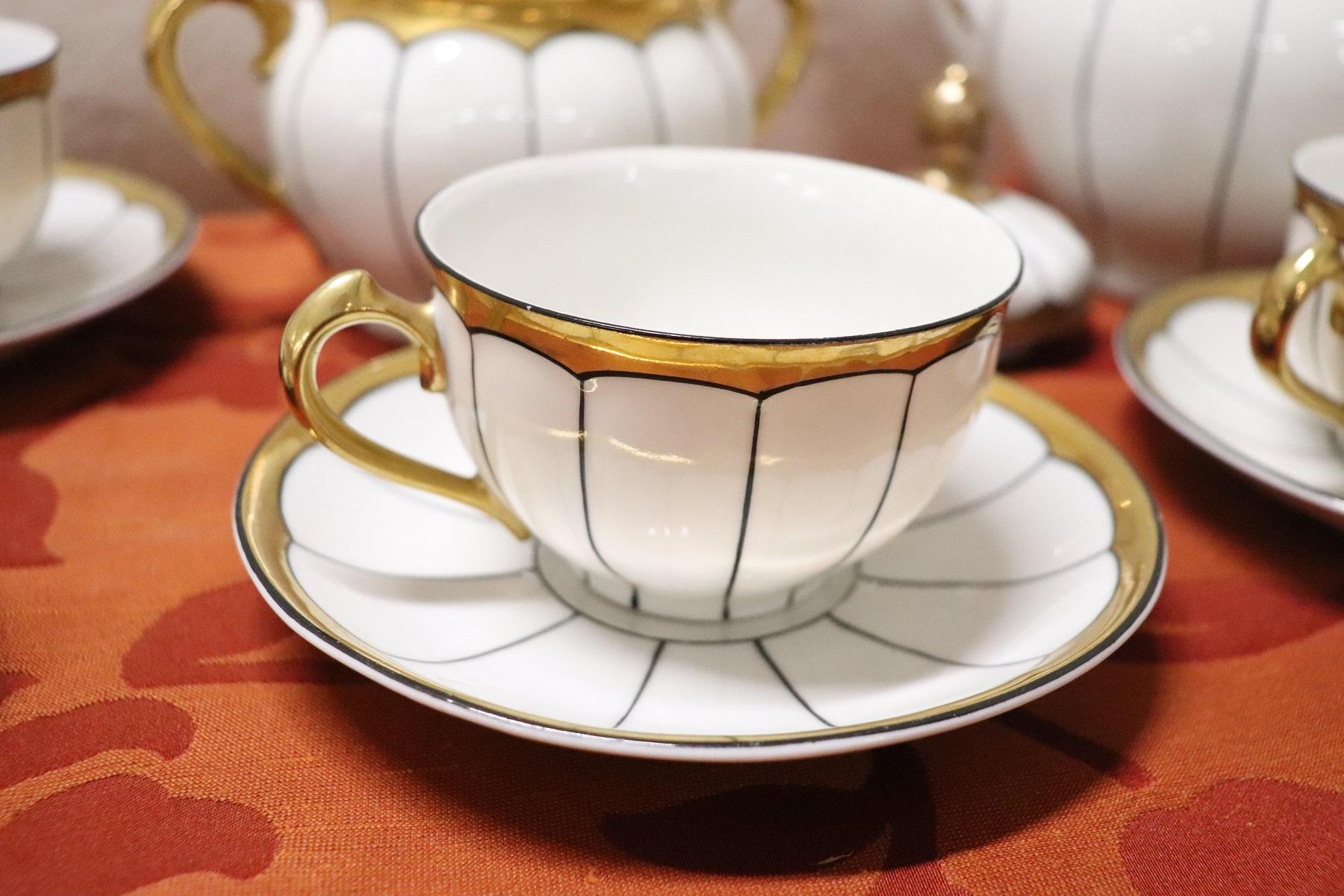 German White and Gold Porcelain Tea Set by Schaller, 15 Pieces In Good Condition In Casale Monferrato, IT
