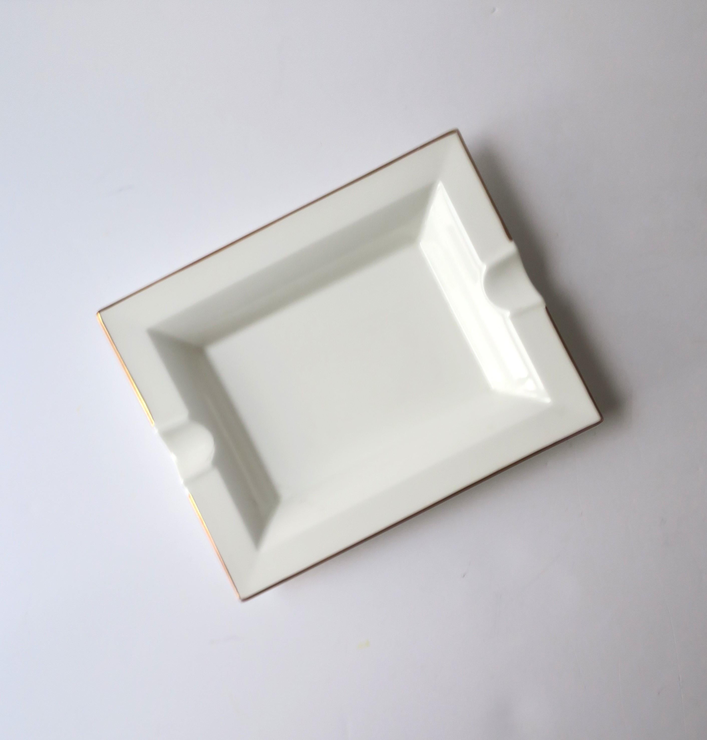 Glazed Porcelain Jewelry Tray Catchall Vide-Poche or Cigar Ashtray German White & Gold  For Sale