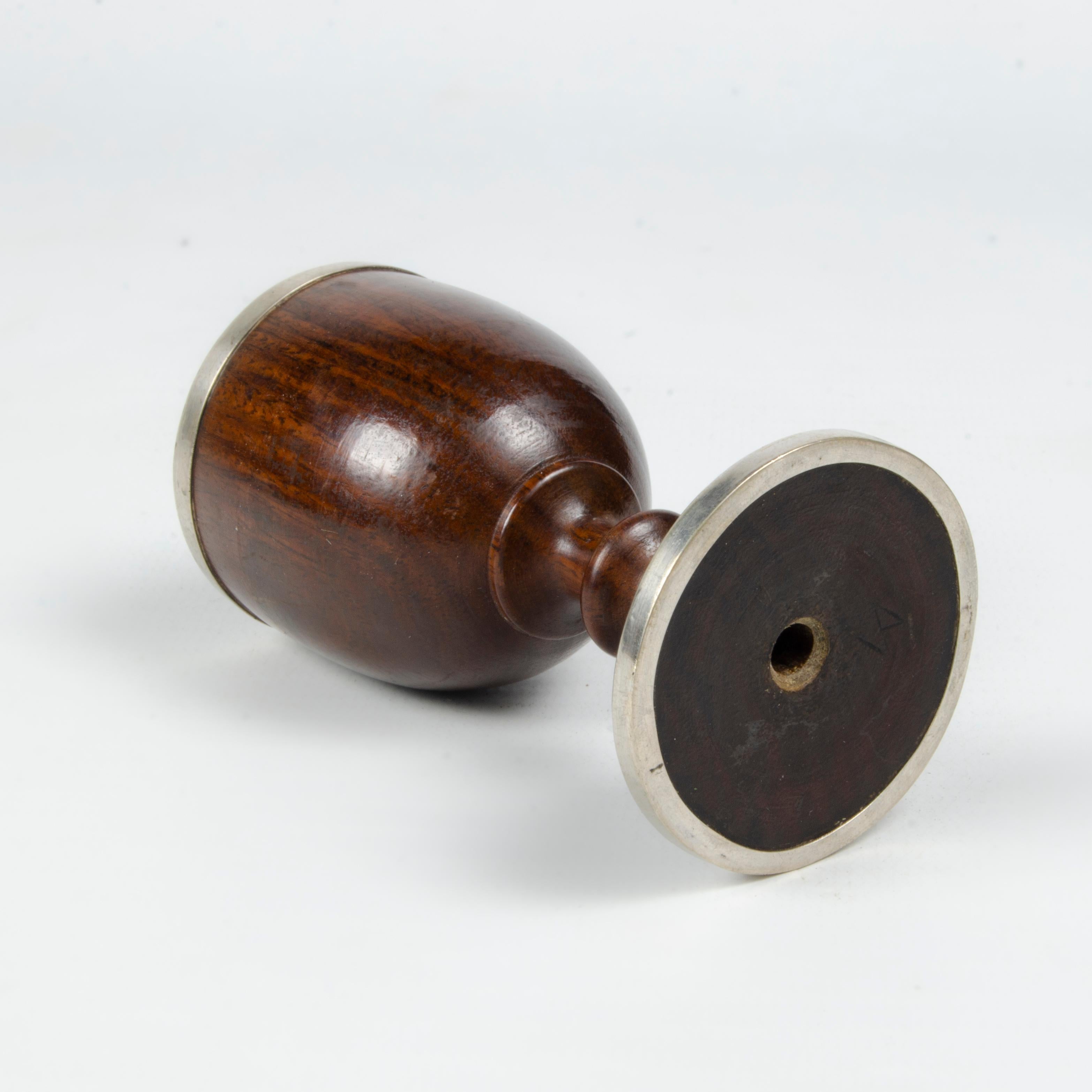 Metallo Set di decanter tedeschi in legno e argento con bicchieri di Gebrüder Kühn, XIX secolo in vendita