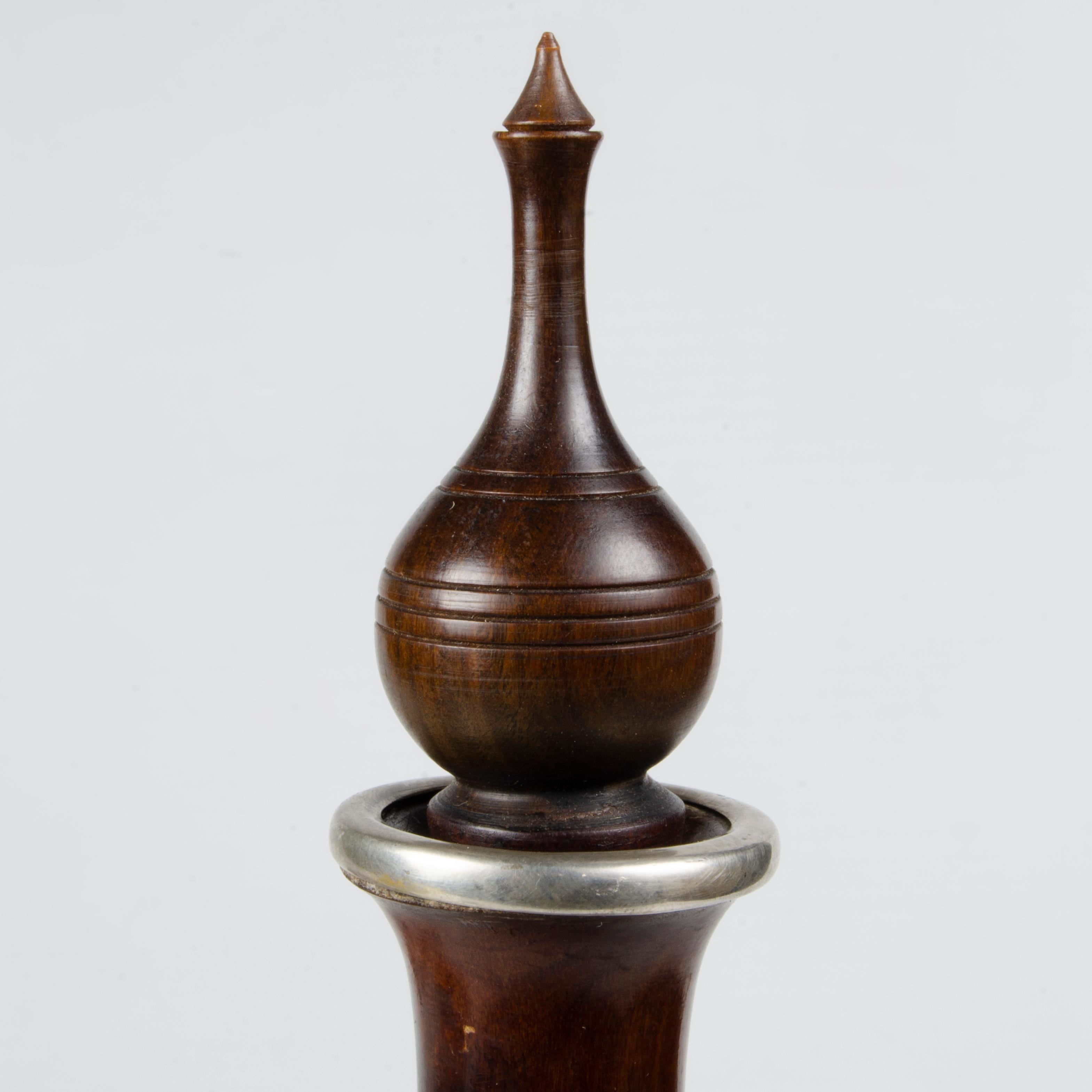 Set di decanter tedeschi in legno e argento con bicchieri di Gebrüder Kühn, XIX secolo in vendita 1