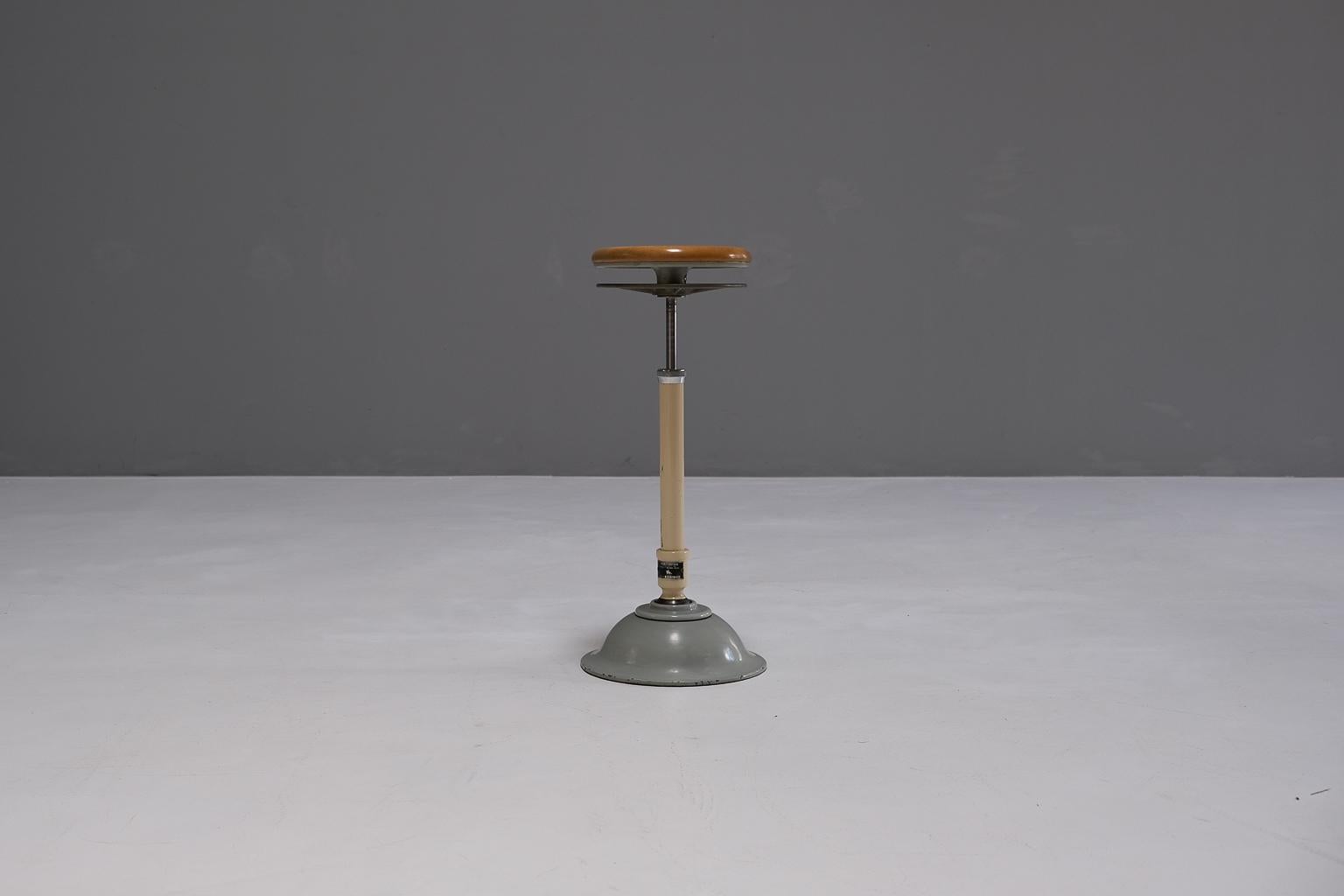 Allemand Tabouret industriel d'atelier allemand par Ritter AG, Karlsruhe, années 1950 en vente