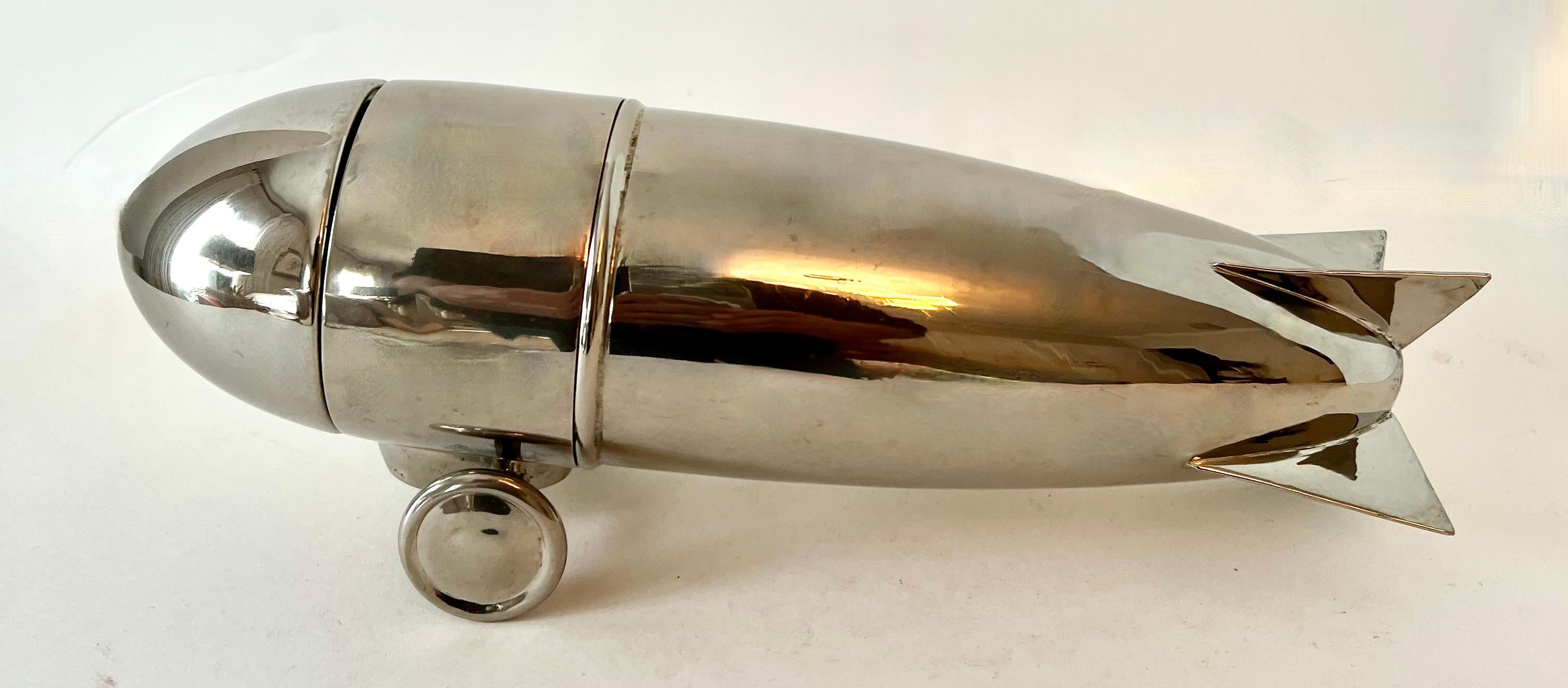 Silver Plate German Zeppelin Cocktail Shaker Circa 1930 Art Deco For Sale