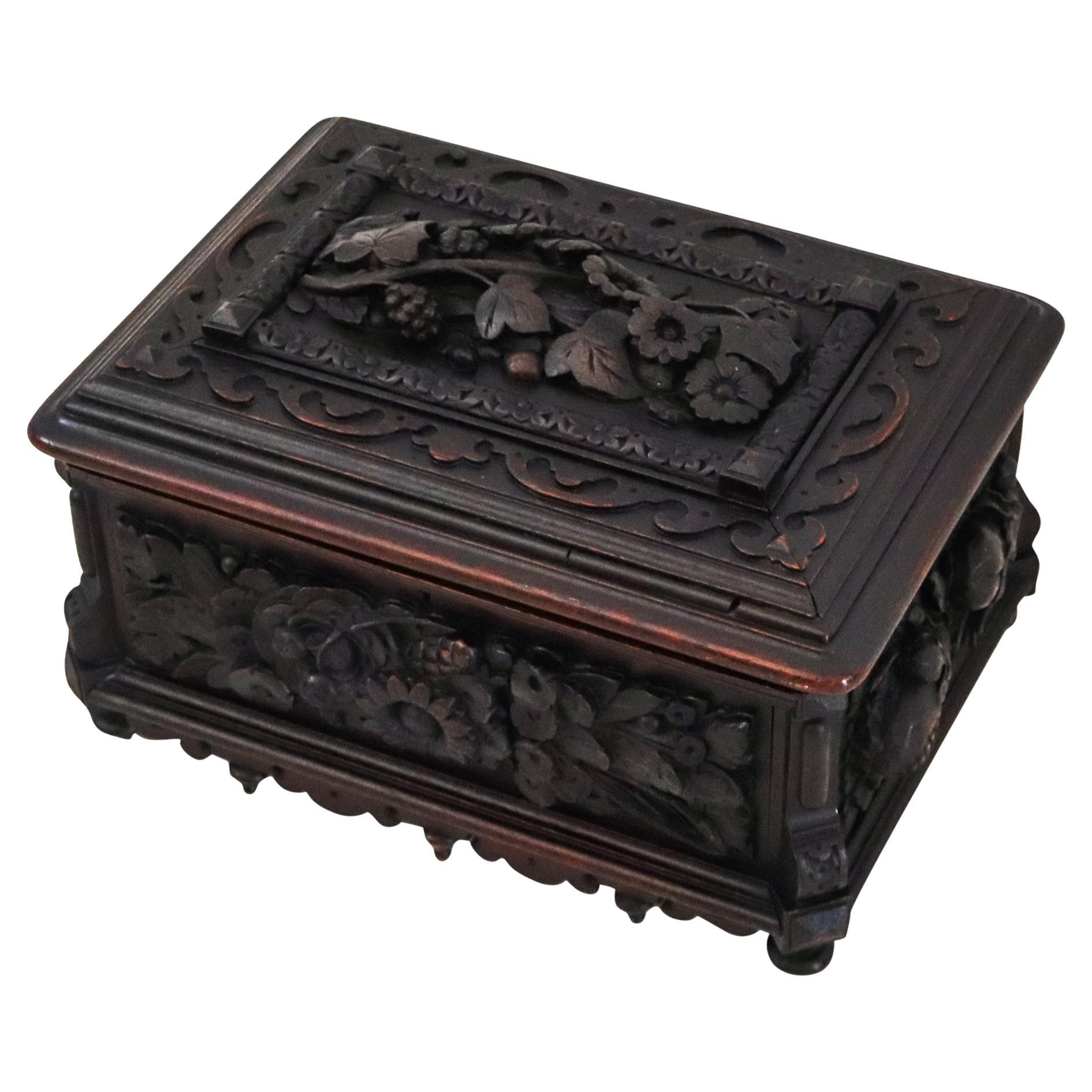 ALEMANIA 1870 Black Forest Caja Humidificador De Cigarros De Gran Tamaño En Madera Maciza De Roble Tallada
