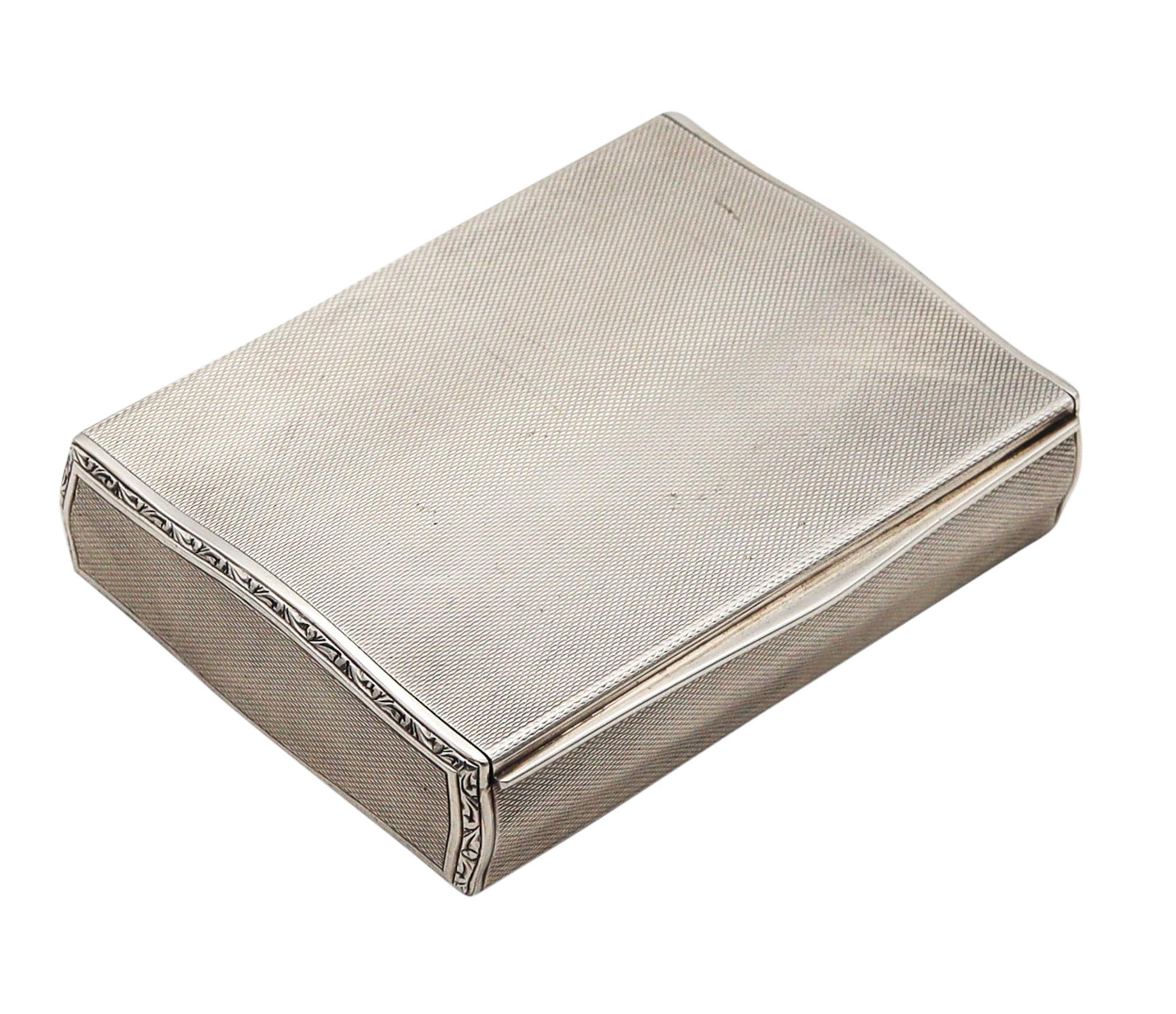 Germany 1925 Art Deco Guilloche Wavy Box In Solid .935 Sterling Silver And Gilt For Sale