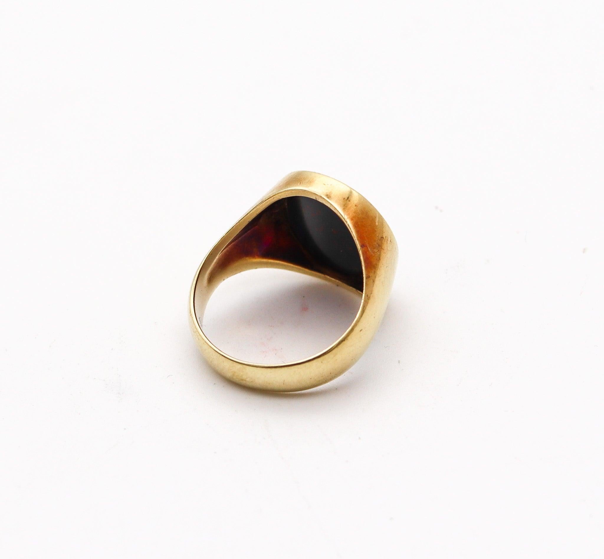 GERMANY 1928 Bloodstone Signet Ring In 14Kt Gold Carved With Stylized Eagle 1