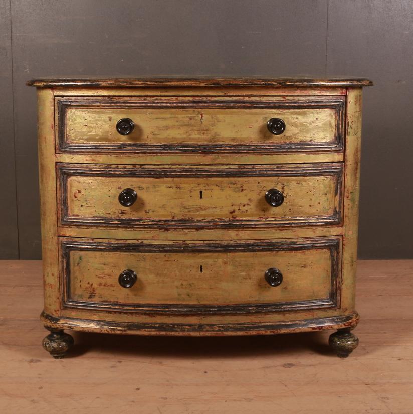 Wonderful 19th century bowfront 3-drawer commode from Northern Germany. Wonderful antique gilt finish, 1830

    

Dimensions:
37 inches (94 cms) wide
22.5 inches (57 cms) deep
31.5 inches (80 cms) high.