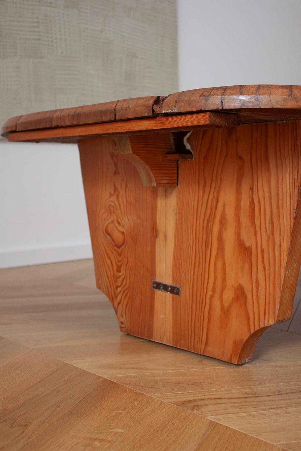 Mesa de sofá de madera de estilo rústico alemana hecha con la encimera de una antigua panadería en venta 5