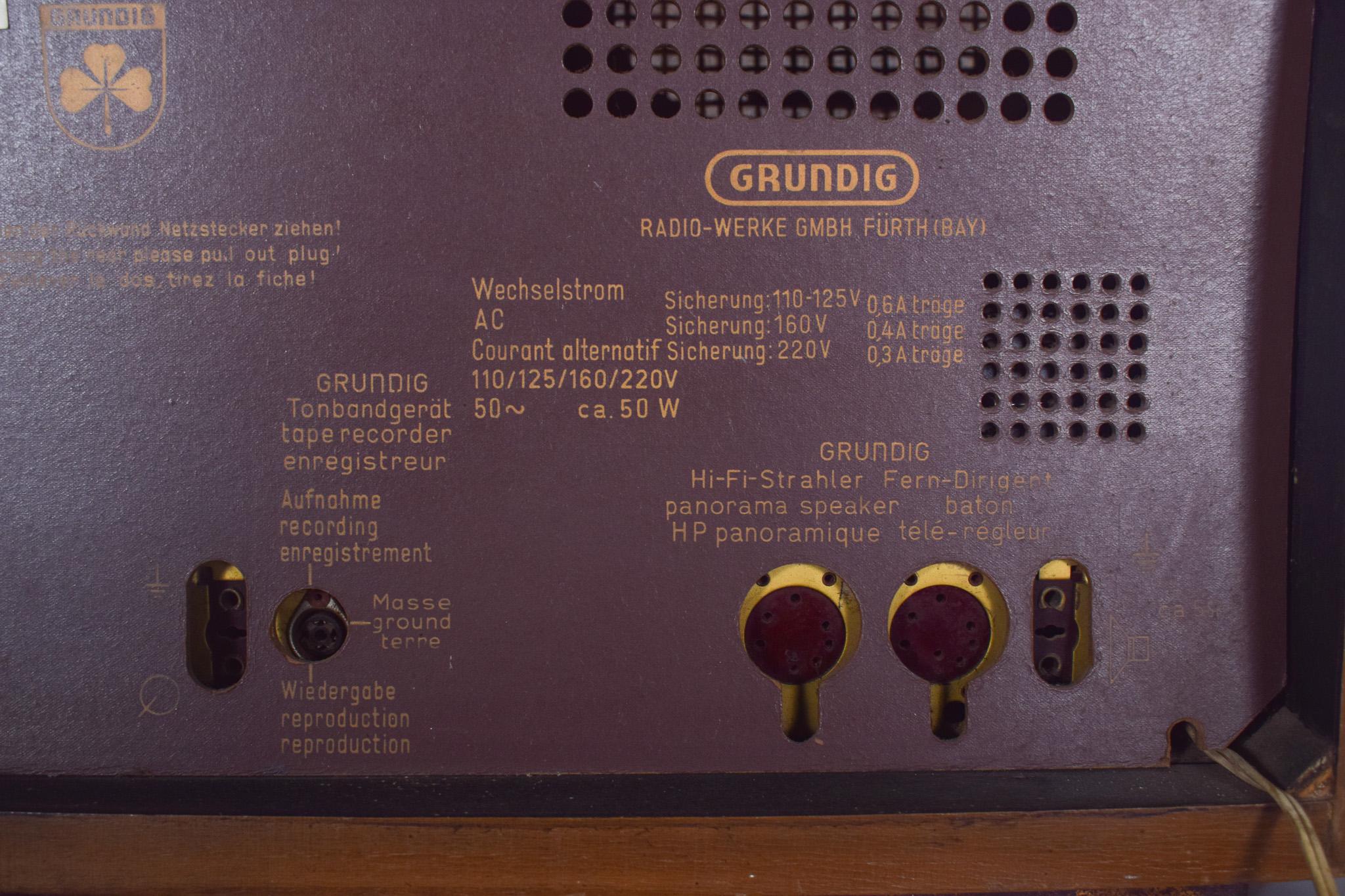 Germany Grundig Table Radio, Hi Fi Sound. For Sale 4