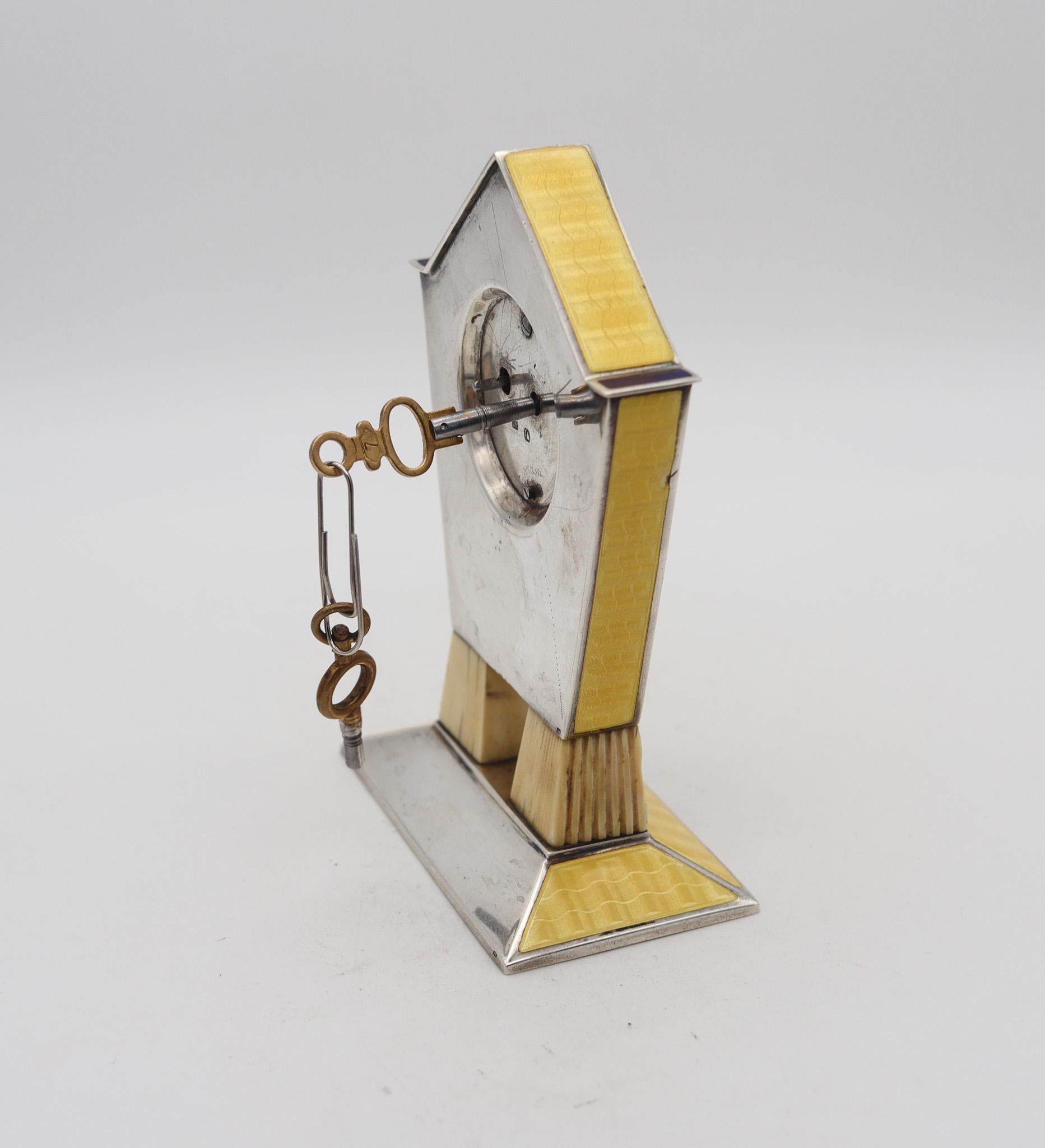 Argent Allemagne Pforzheim 1918 Art Déco Guilloché Émaillé Horloge Géométrique .935 Sterling en vente