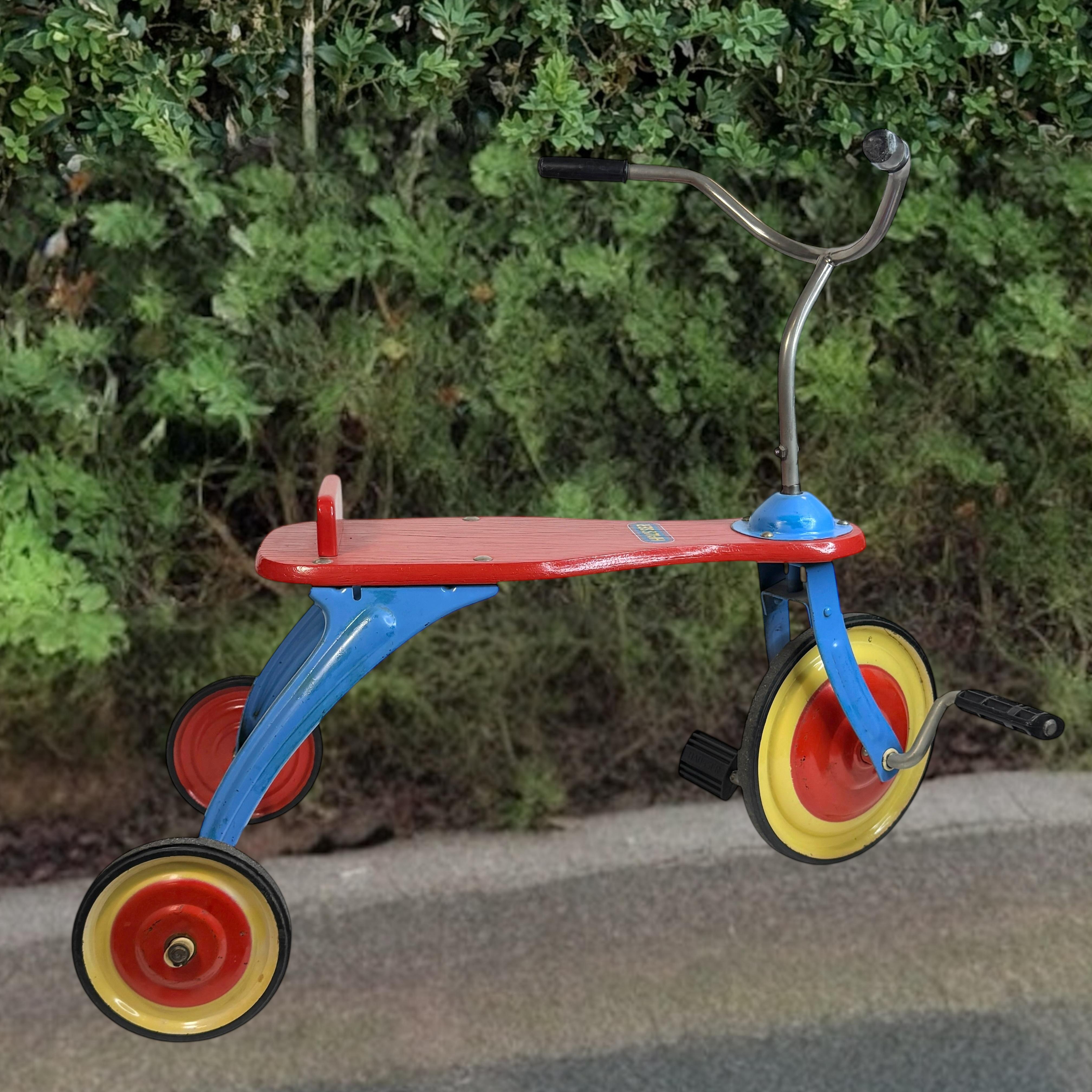 Allemagne vintage Hausser Tricycle pour enfants 1950s / 60s - Jouet ancien - The Collective en vente 9