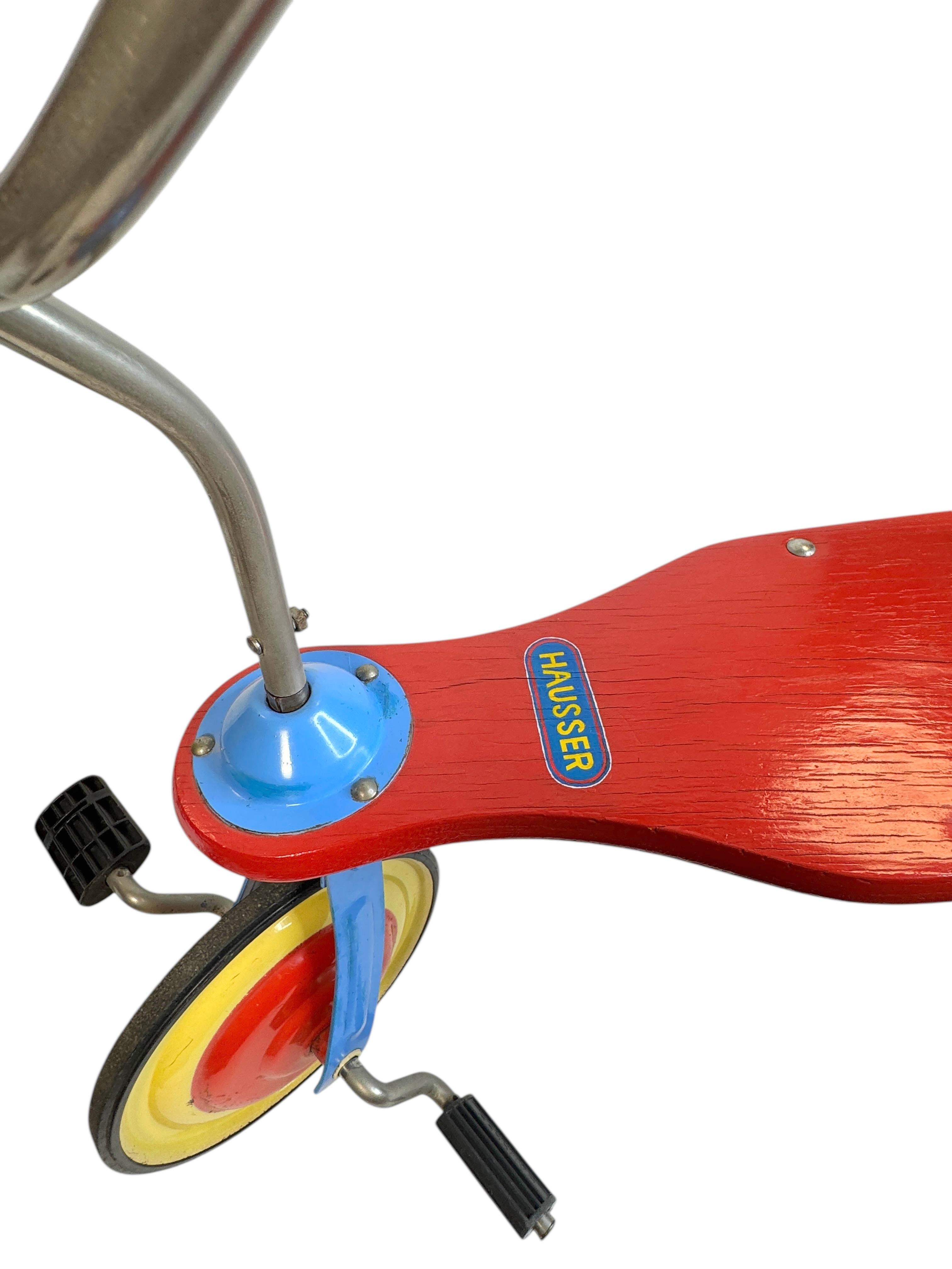 Milieu du XXe siècle Allemagne vintage Hausser Tricycle pour enfants 1950s / 60s - Jouet ancien - The Collective en vente
