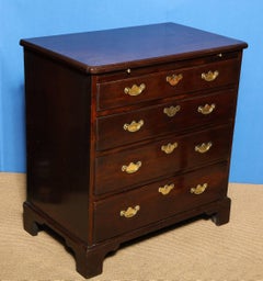 George II Mahogany Bachelor's Chest of Drawers, English, circa 1750 in Stock