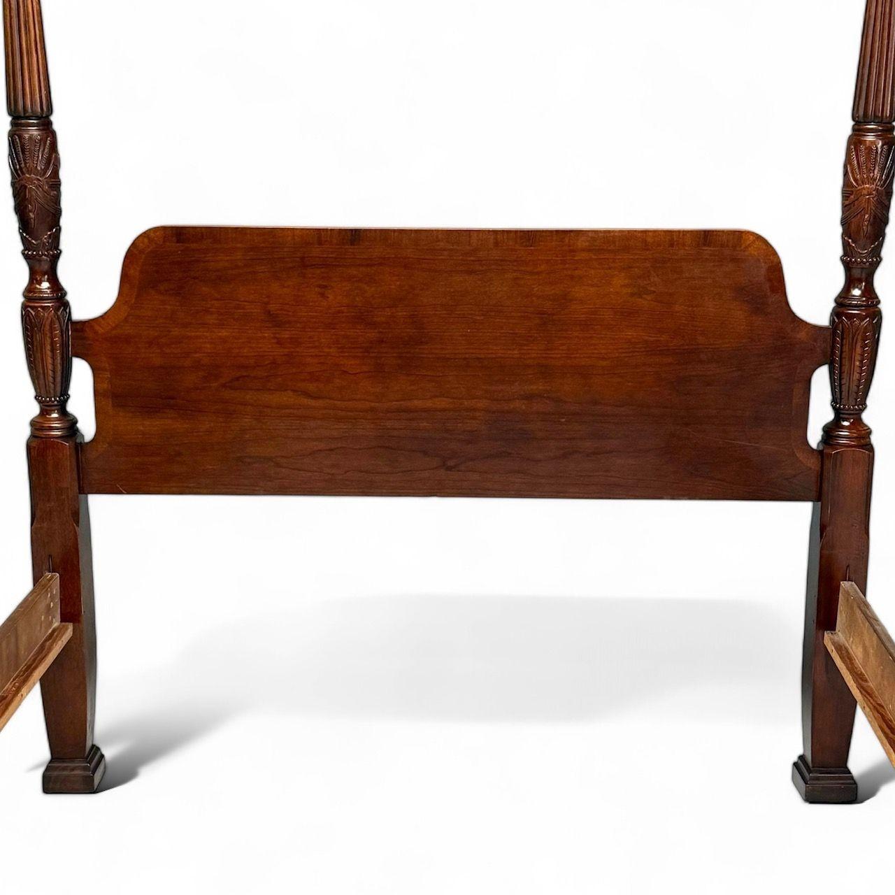 Georgian Gerogian, Four Poster Bed, Queen or Full, Carved Mahogany, United States, 1930s