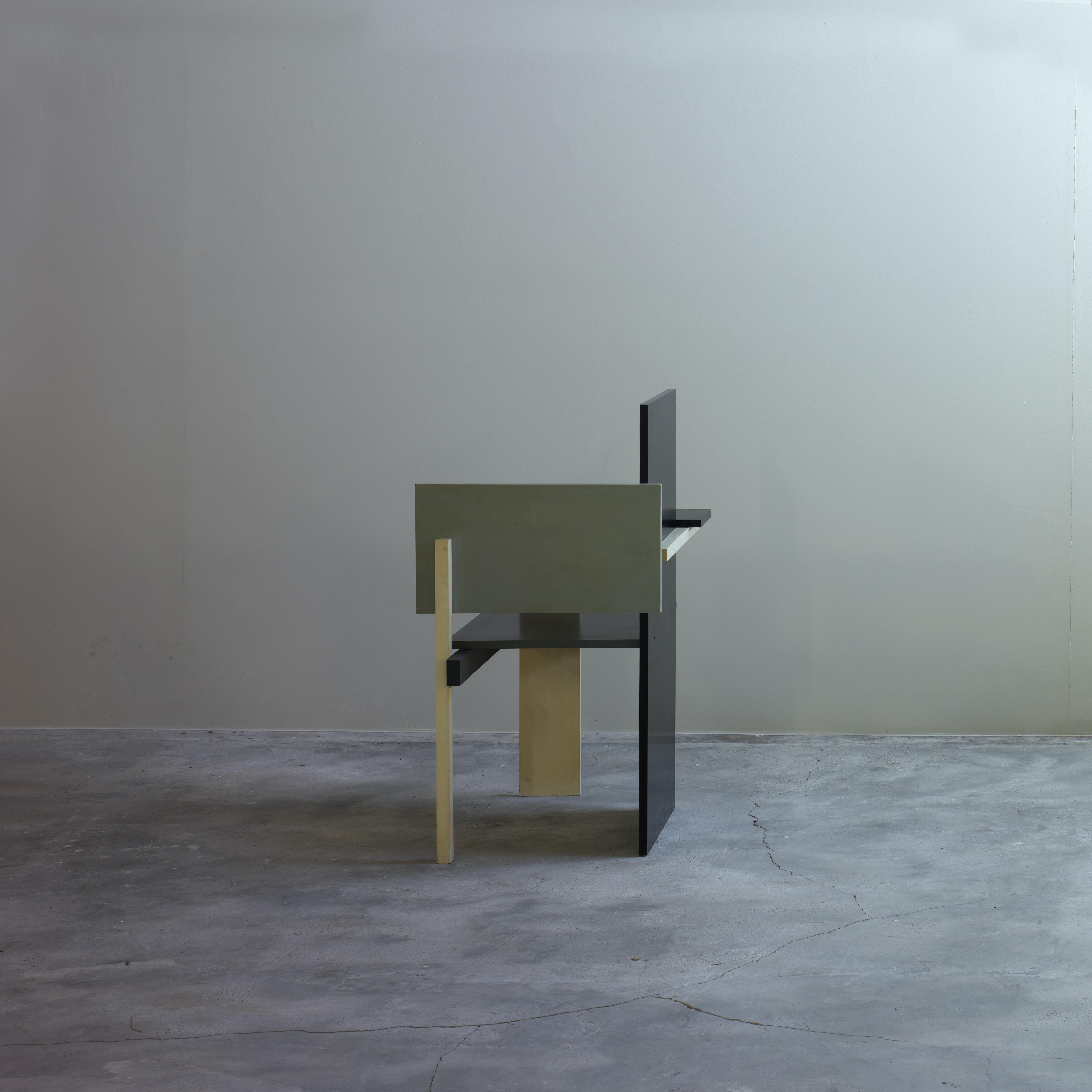 Iconic “Berlin chair” was designed in 1923 by Gerrit Rietveld, and manufactured by G.A.v.d. Groenekan De Bilt Nederland in between 1972-1974. Beside the 