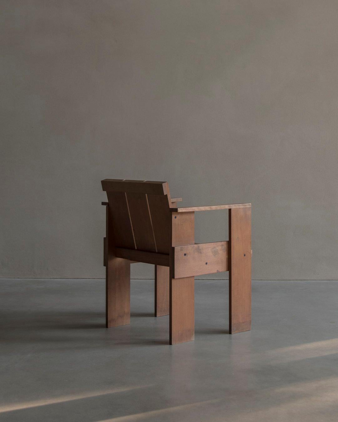 Gerrit Rietveld, Crate Chair, Circa 1970s, Produced by Cassina In Good Condition For Sale In Hasselt, VLI