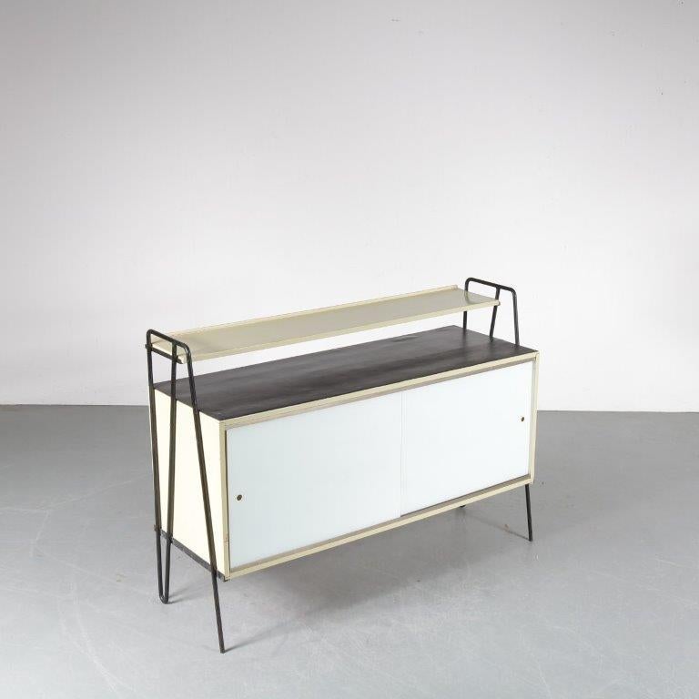 Gerrit Rietveld Jr. Original Sideboard from the Netherlands, 1950 In Good Condition For Sale In Amsterdam, NL