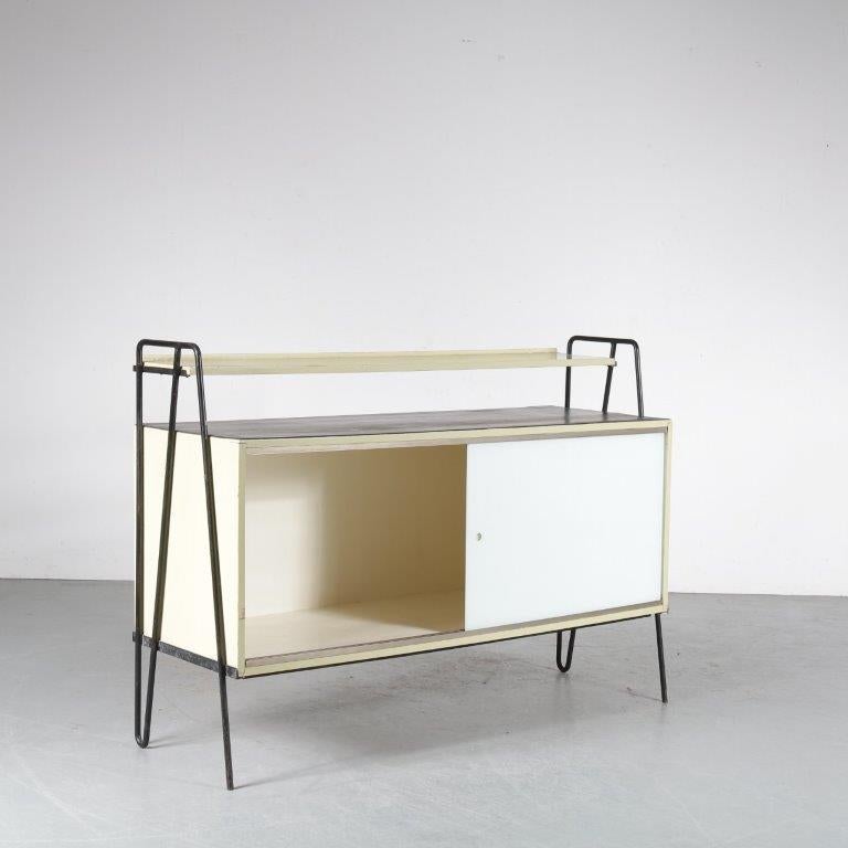 Gerrit Rietveld Jr. Original-Sideboard aus den Niederlanden, 1950 im Angebot 2