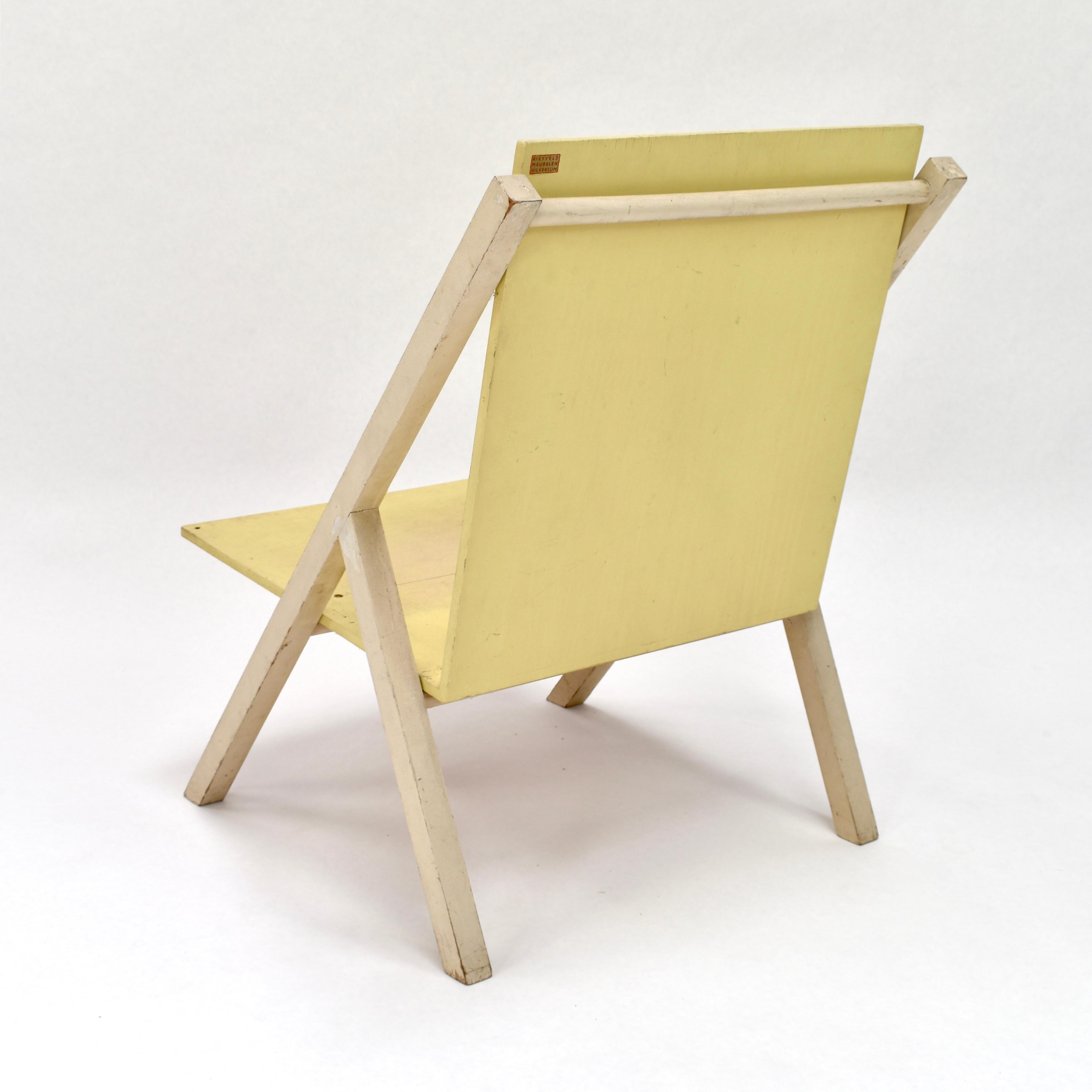 Gerrit Rietveld Jr. Prototype Salon Chair, Netherlands, 1955 In Distressed Condition For Sale In Pijnacker, Zuid-Holland