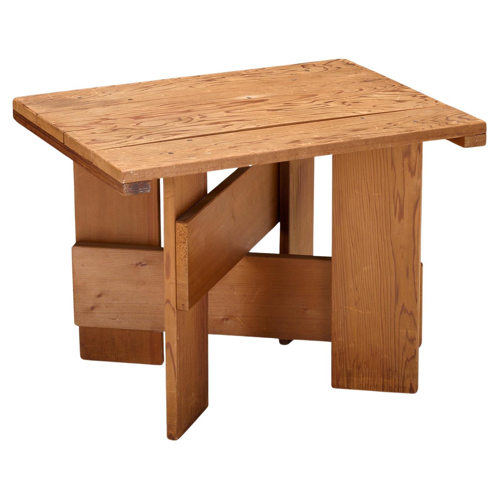 Gerrit Rietveld Low Crate Table for Metz 
Co., Circa 1935