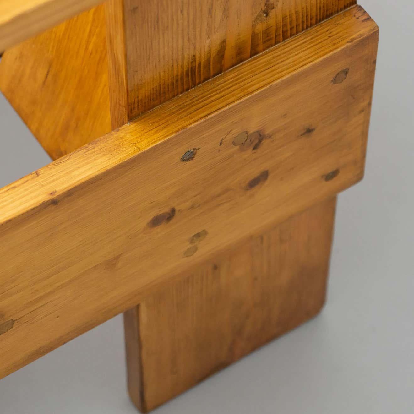 Gerrit Rietveld Mid-Century Modern Wood Crate Chair, circa 1950 10