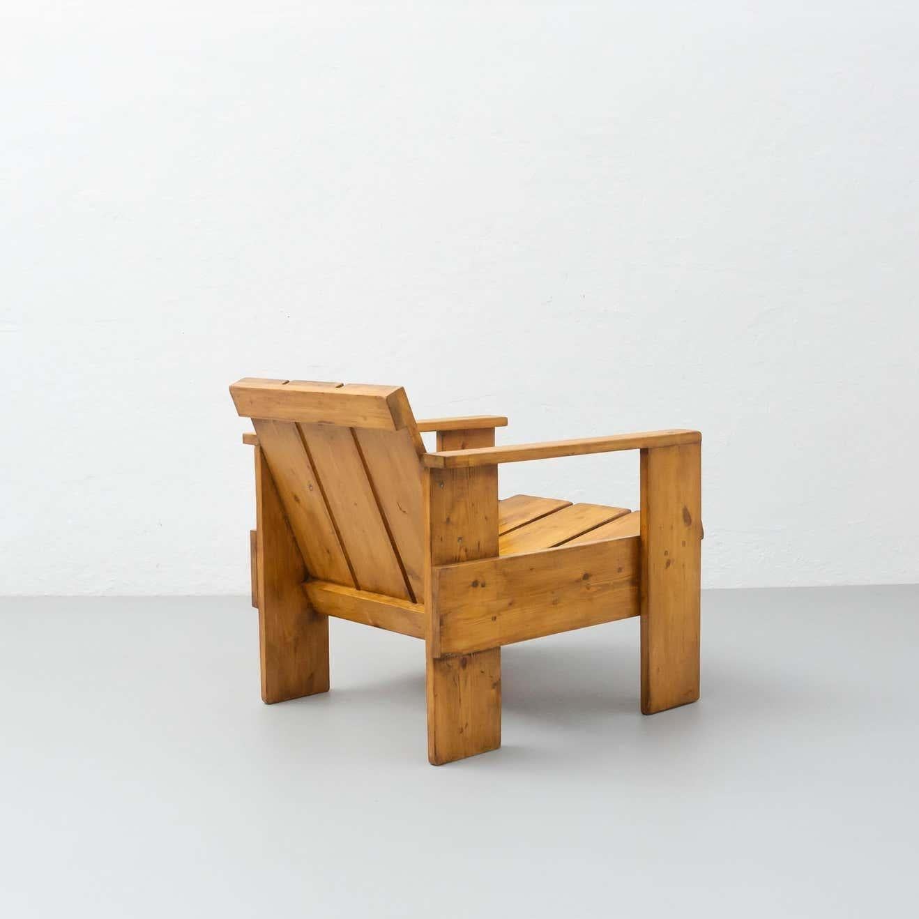 Gerrit Rietveld Mid-Century Modern Wood Crate Chair, circa 1950 In Good Condition For Sale In Barcelona, Barcelona