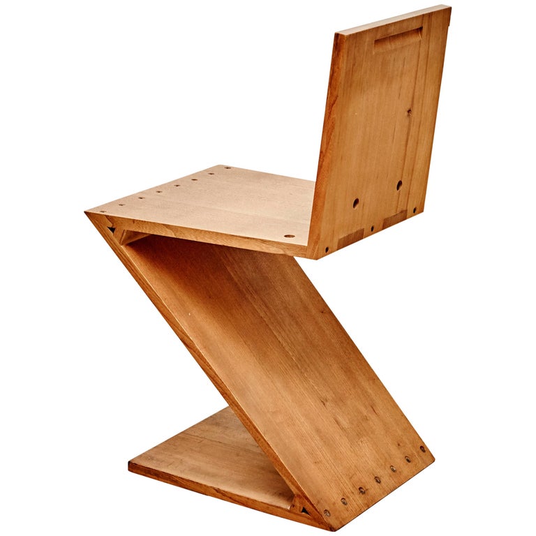 Gerrit Rietveld Mid Century Modern Wood Zig Zag Chair For Metz And