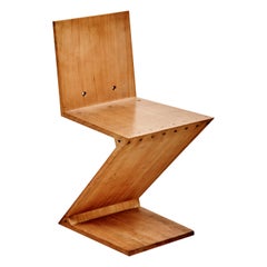 Gerrit Rietveld Mid-Century Modern Wood Zig-Zag Chair for Metz and Co, 1968