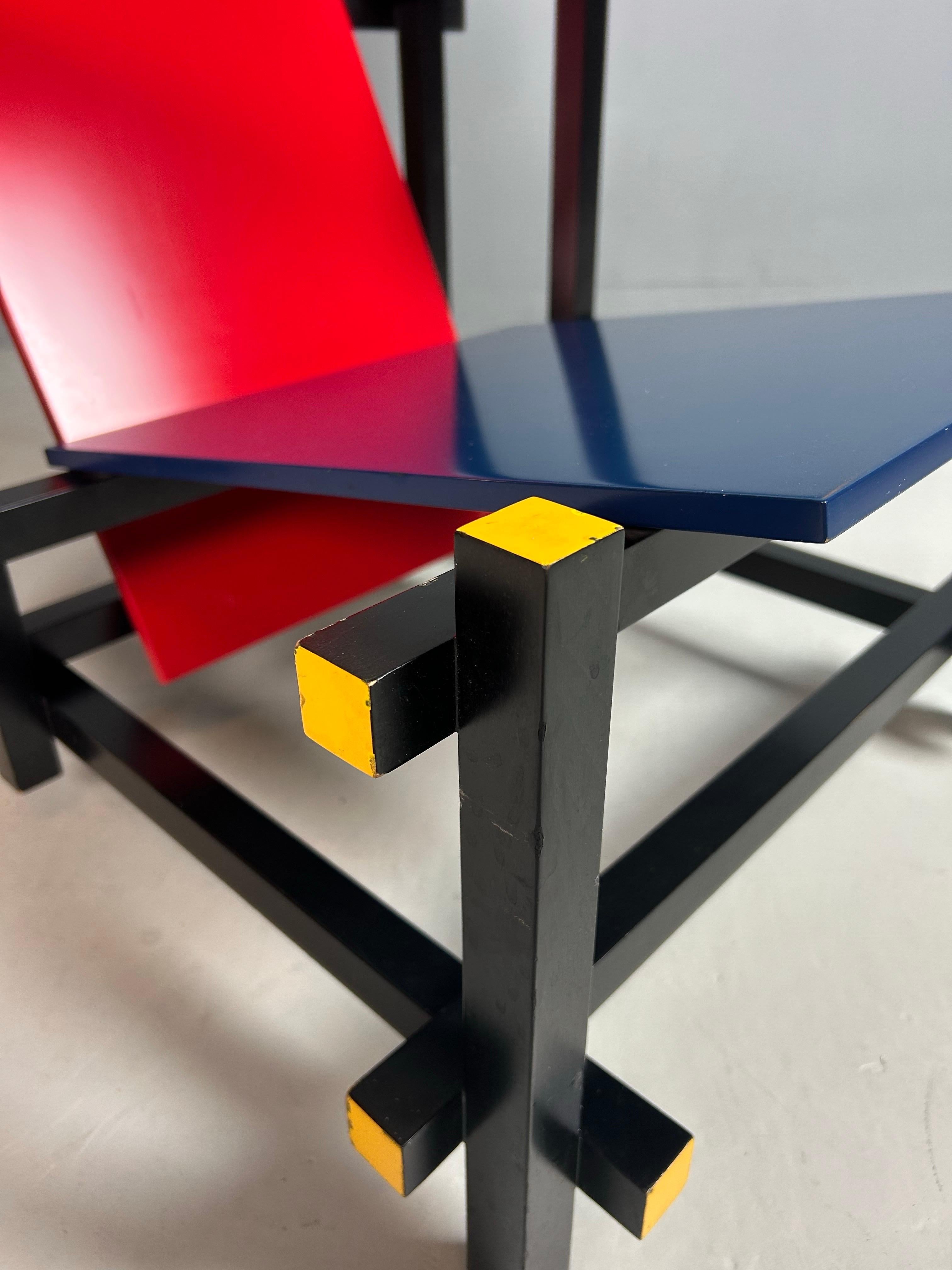 Gerrit Rietveld Red and Blue Chair by Cassina For Sale 4