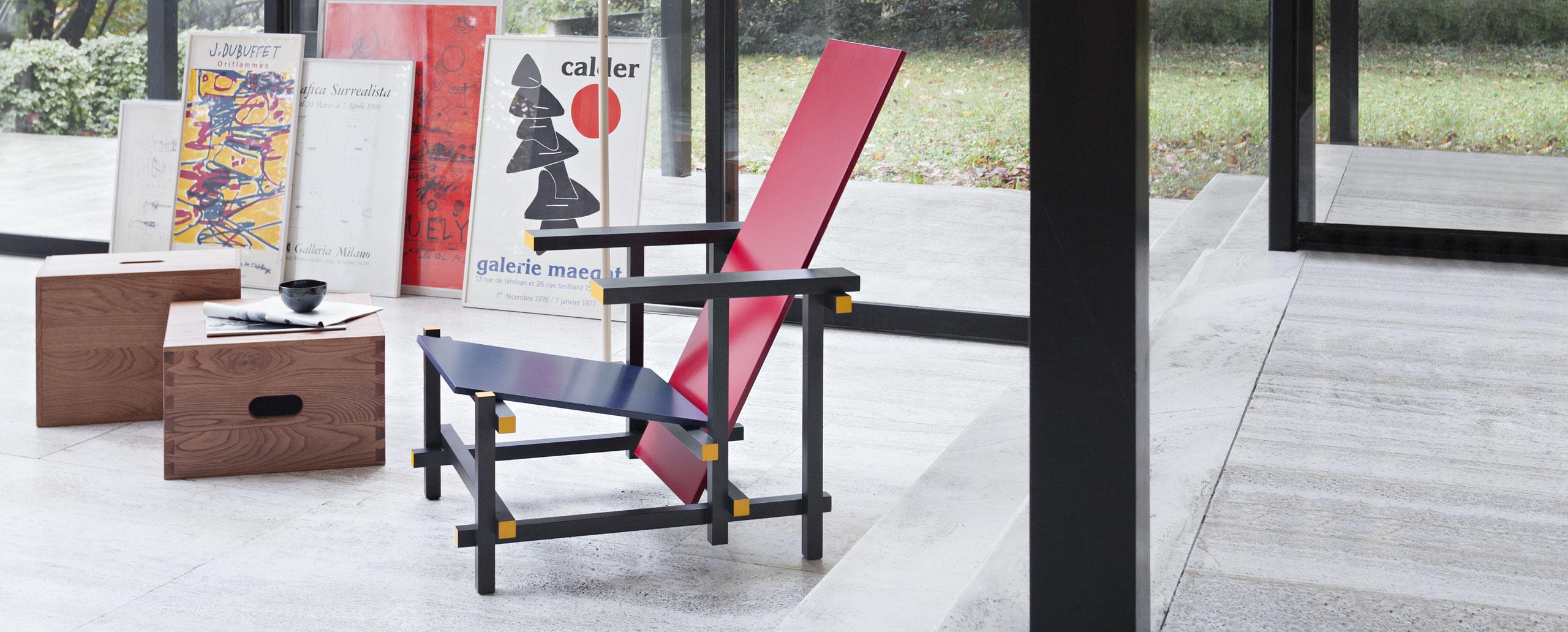 Gerrit Rietveld Roter und blauer Stuhl von Cassina (Moderne der Mitte des Jahrhunderts) im Angebot