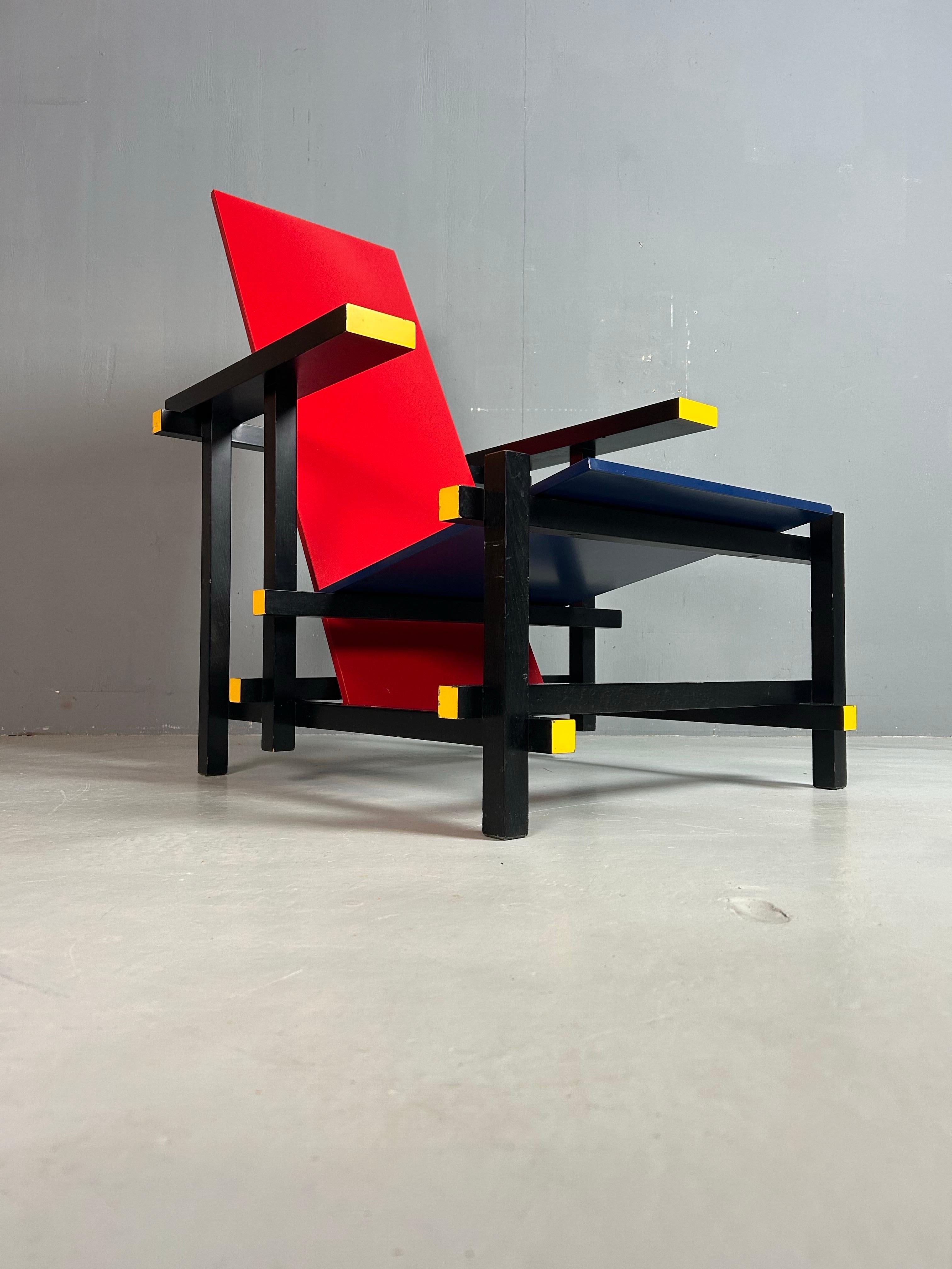 De Stijl Gerrit Rietveld Red and Blue Chair by Cassina For Sale