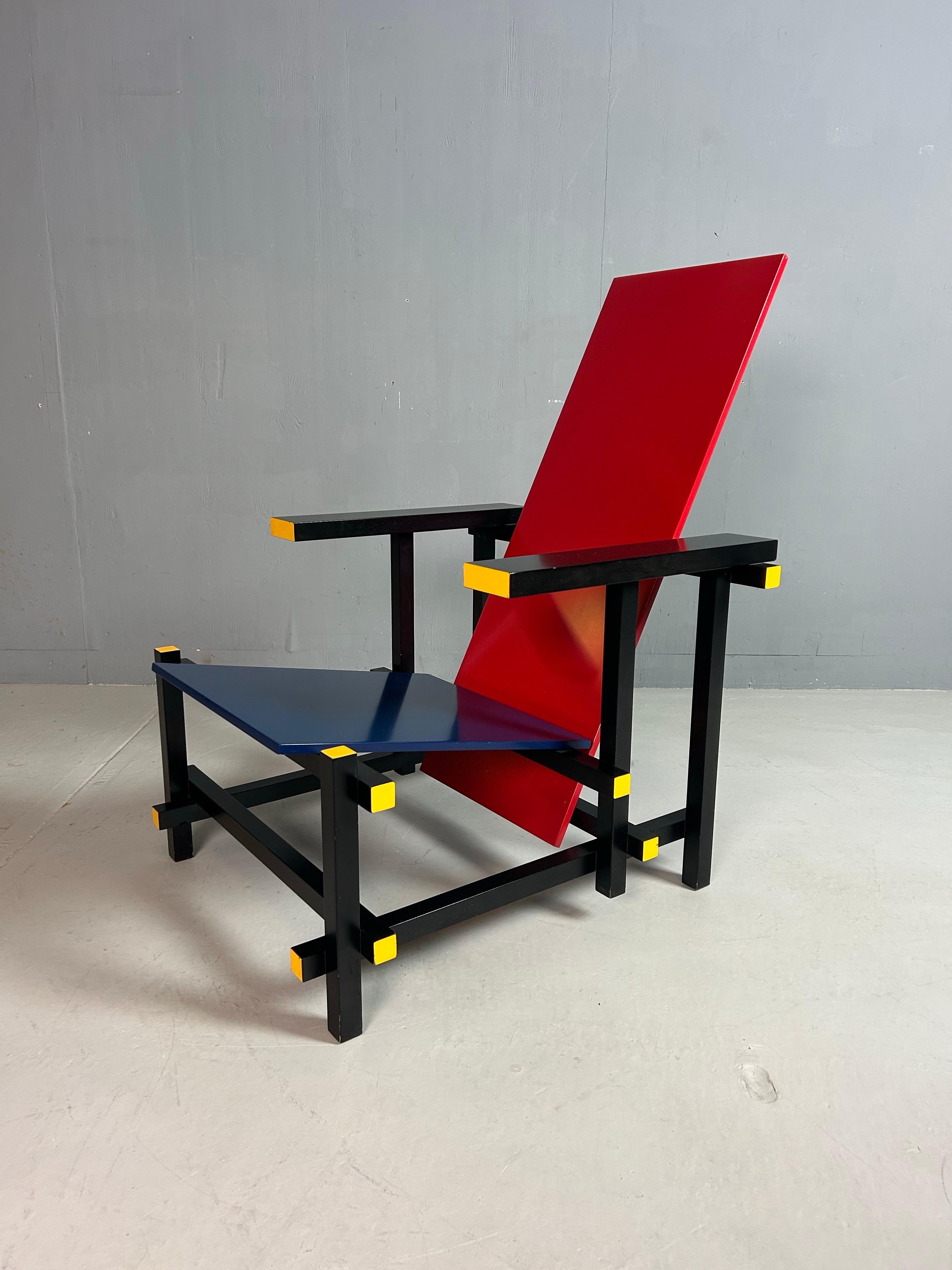 Dutch Gerrit Rietveld Red and Blue Chair by Cassina For Sale