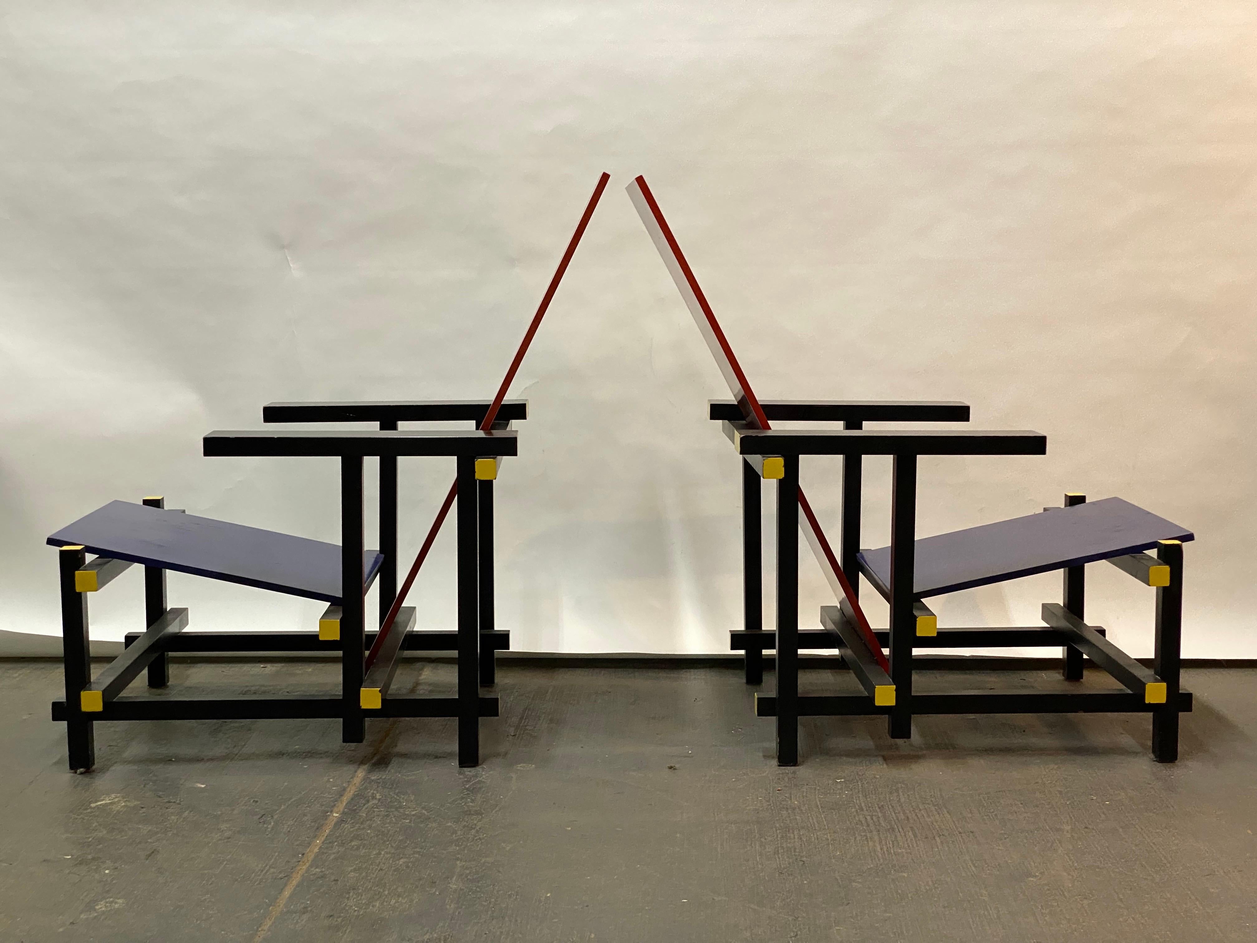 20th Century Gerrit Rietveld Red and Blue Lounge Chairs, A Pair For Sale