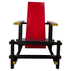 Gerrit Rietveld, chaise rouge et bleue, De Stijl Modern, 1918