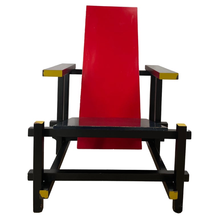 Gerrit Thomas Rietveld Furniture: Chairs, Sofas, Tables & More - 12 For  Sale at 1stdibs | blue and red chair, couch in utrecht, crate chair rietveld