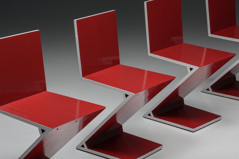 Gerrit Rietveld Red Laquer Zig Zag Chairs for Cassina, Dutch Design Classics For Sale 1