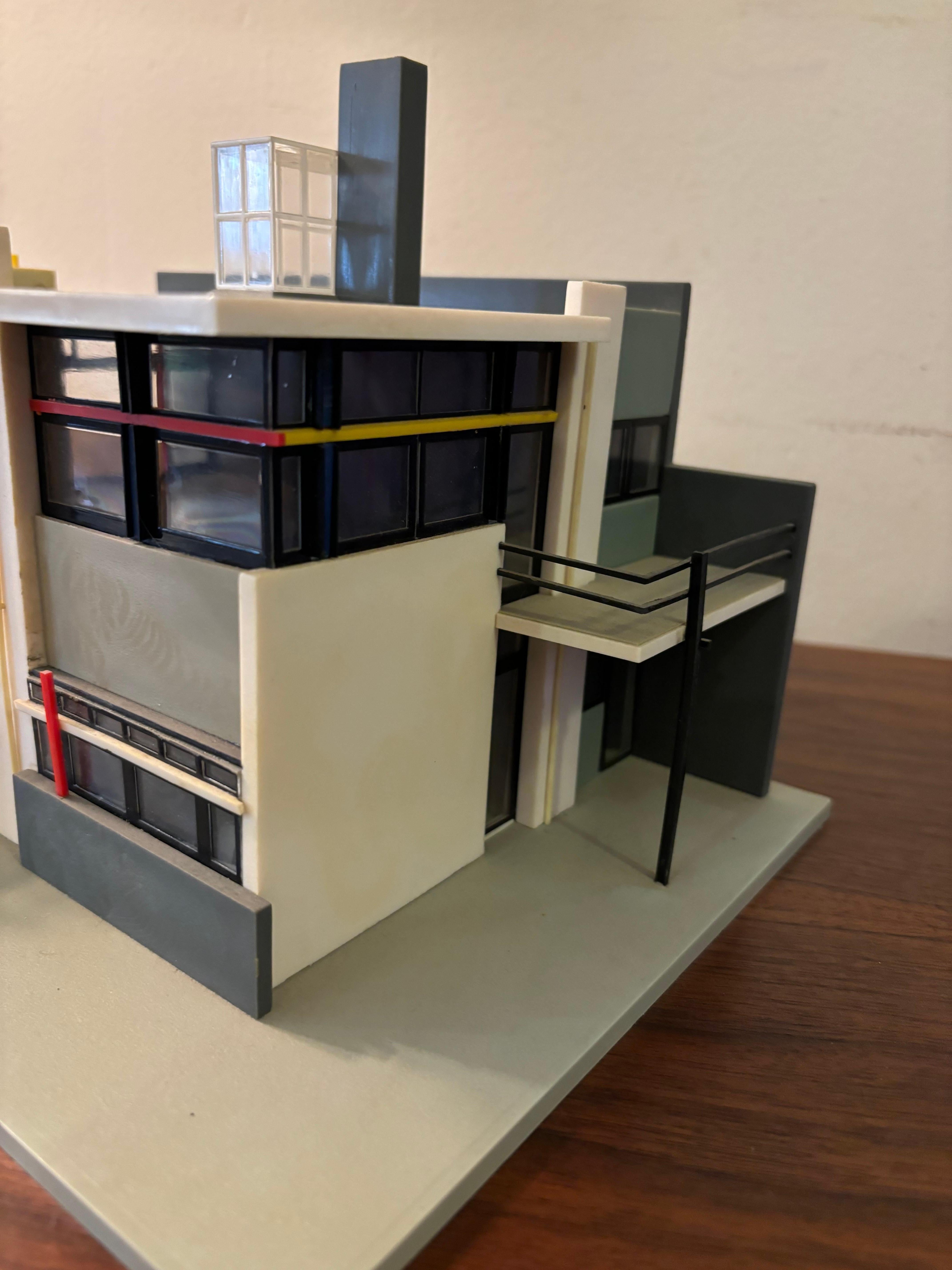 De Stijl Gerrit Rietveld Schroder Model House 1924