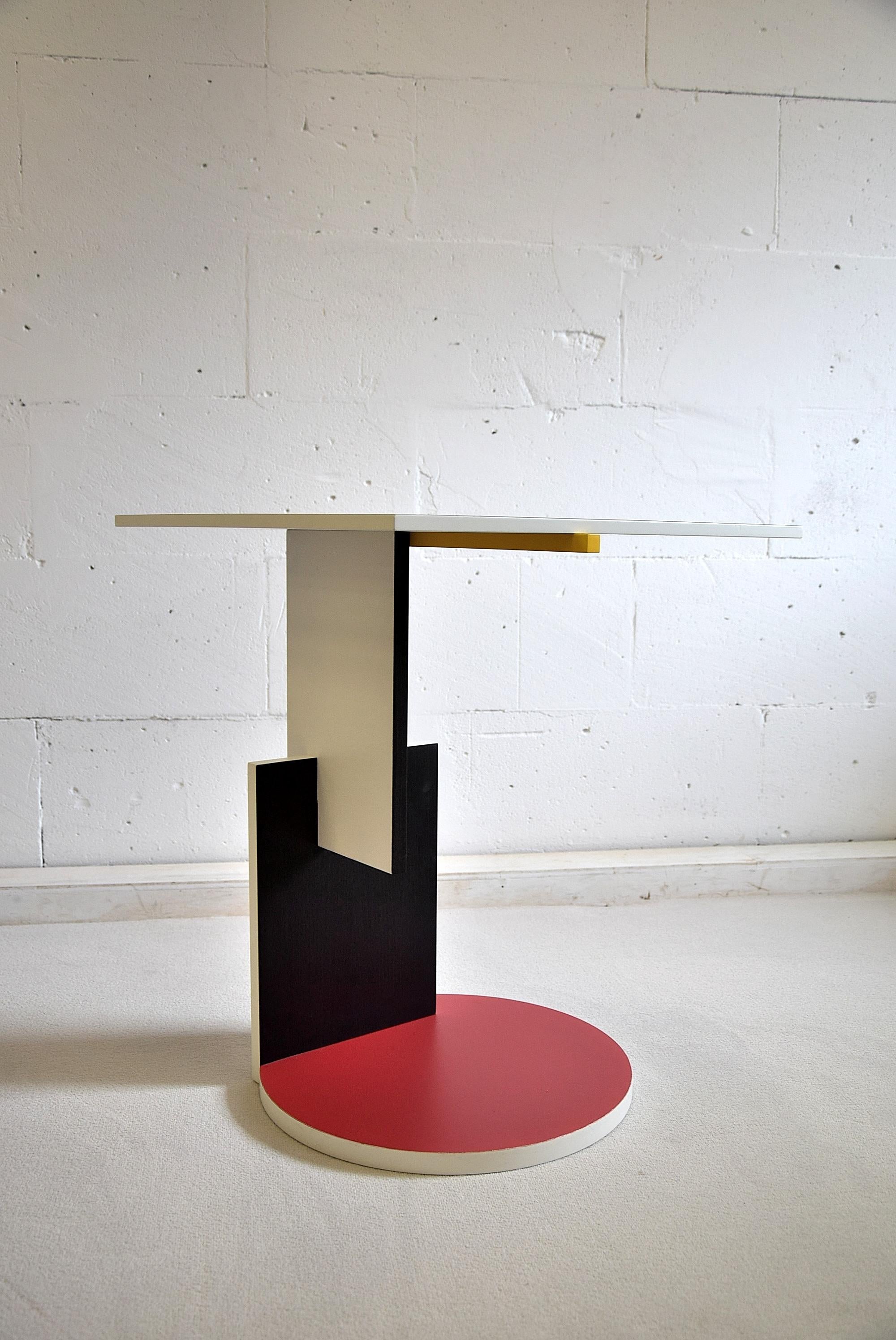 Laminate Gerrit Rietveld Schroeder 1 Side Table