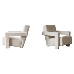 Fauteuil Gerrit Rietveld Utrecht, Cassina, nouvellement tapiss en pure alpaga