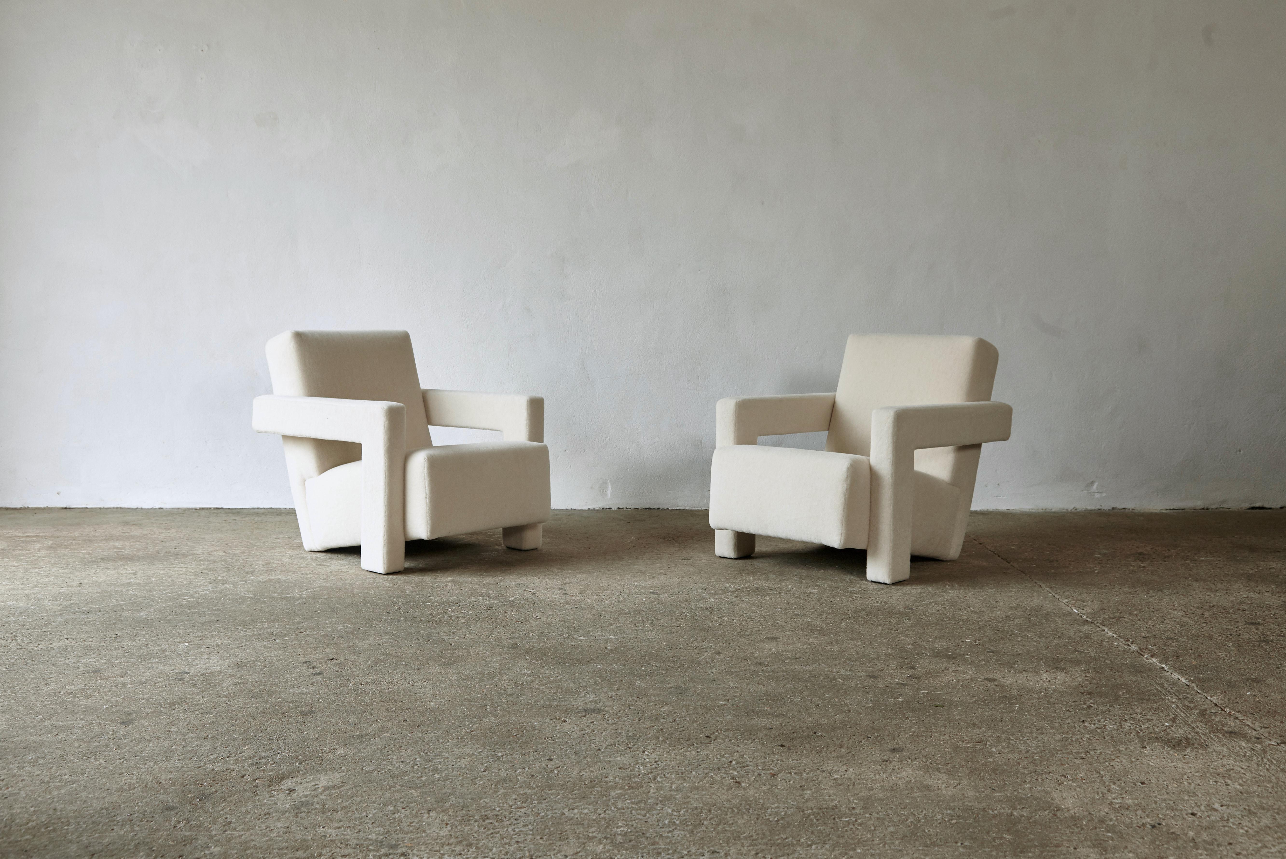 Dutch Gerrit Rietveld Utrecht Chairs, Cassina, Newly Upholstered in Pure Alpaca For Sale