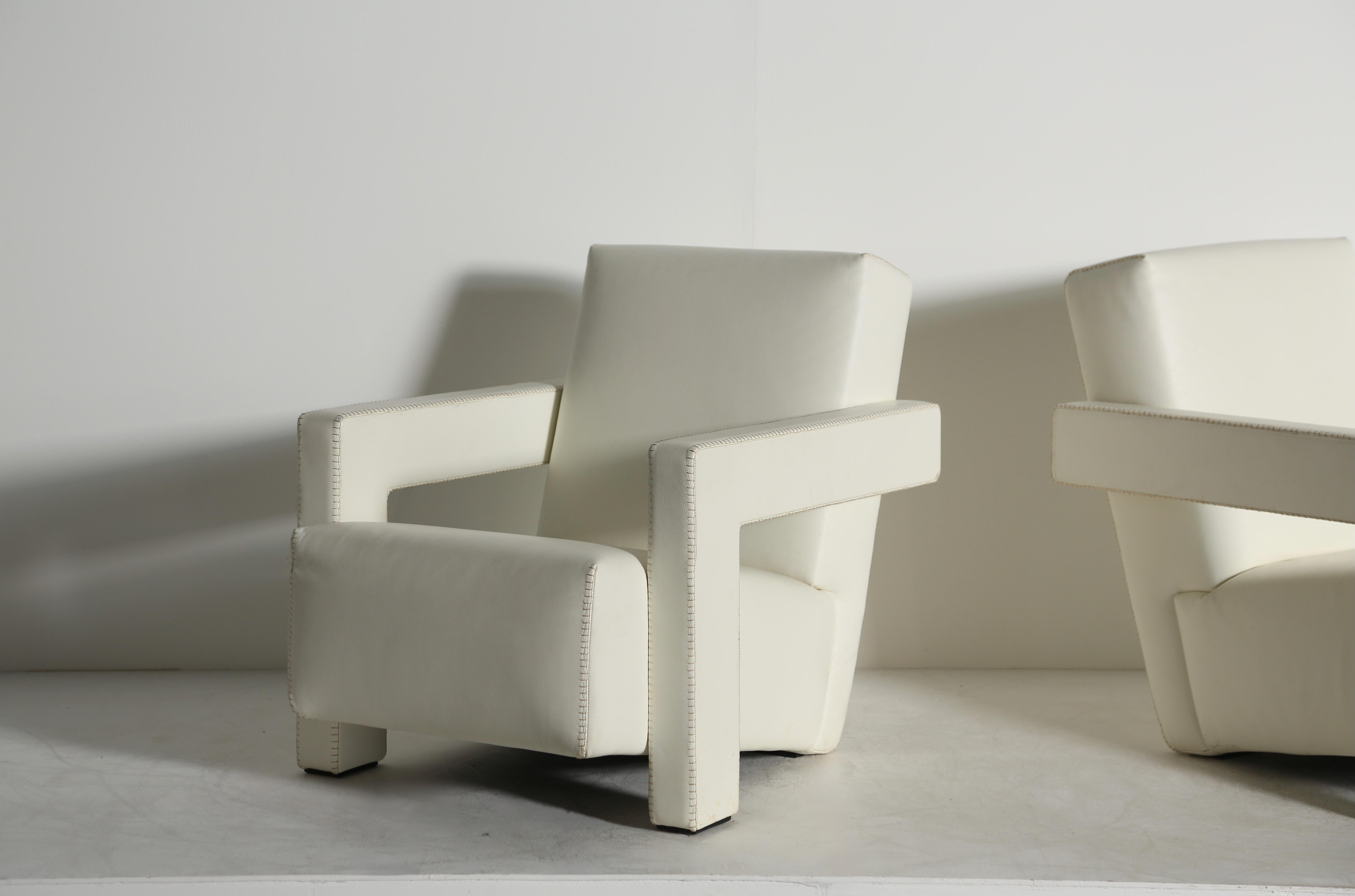 Mid-Century Modern Gerrit Rietveld Utrecht Chairs, Cassina, Original Leather For Sale