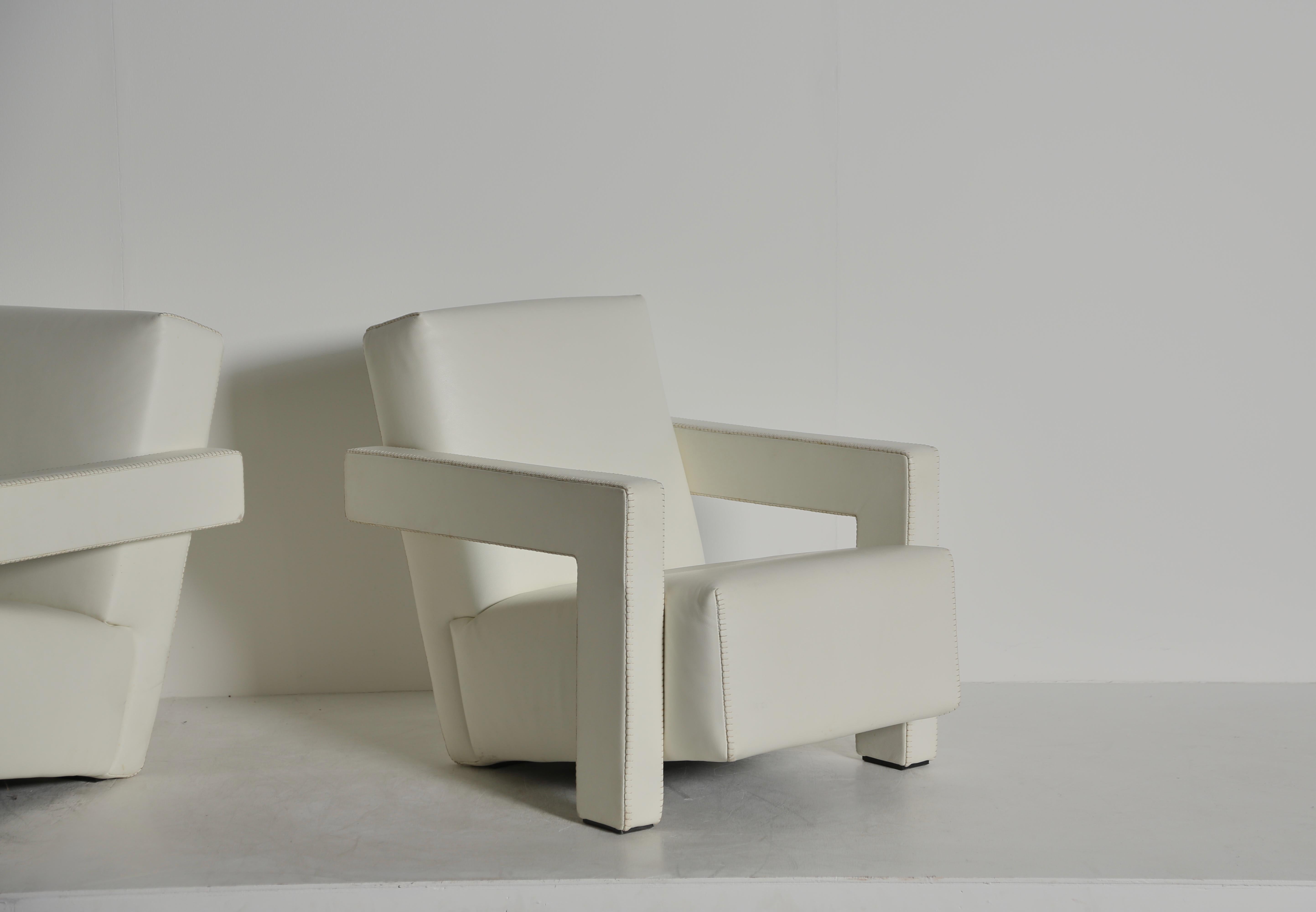 Dutch Gerrit Rietveld Utrecht Chairs, Cassina, Original Leather For Sale