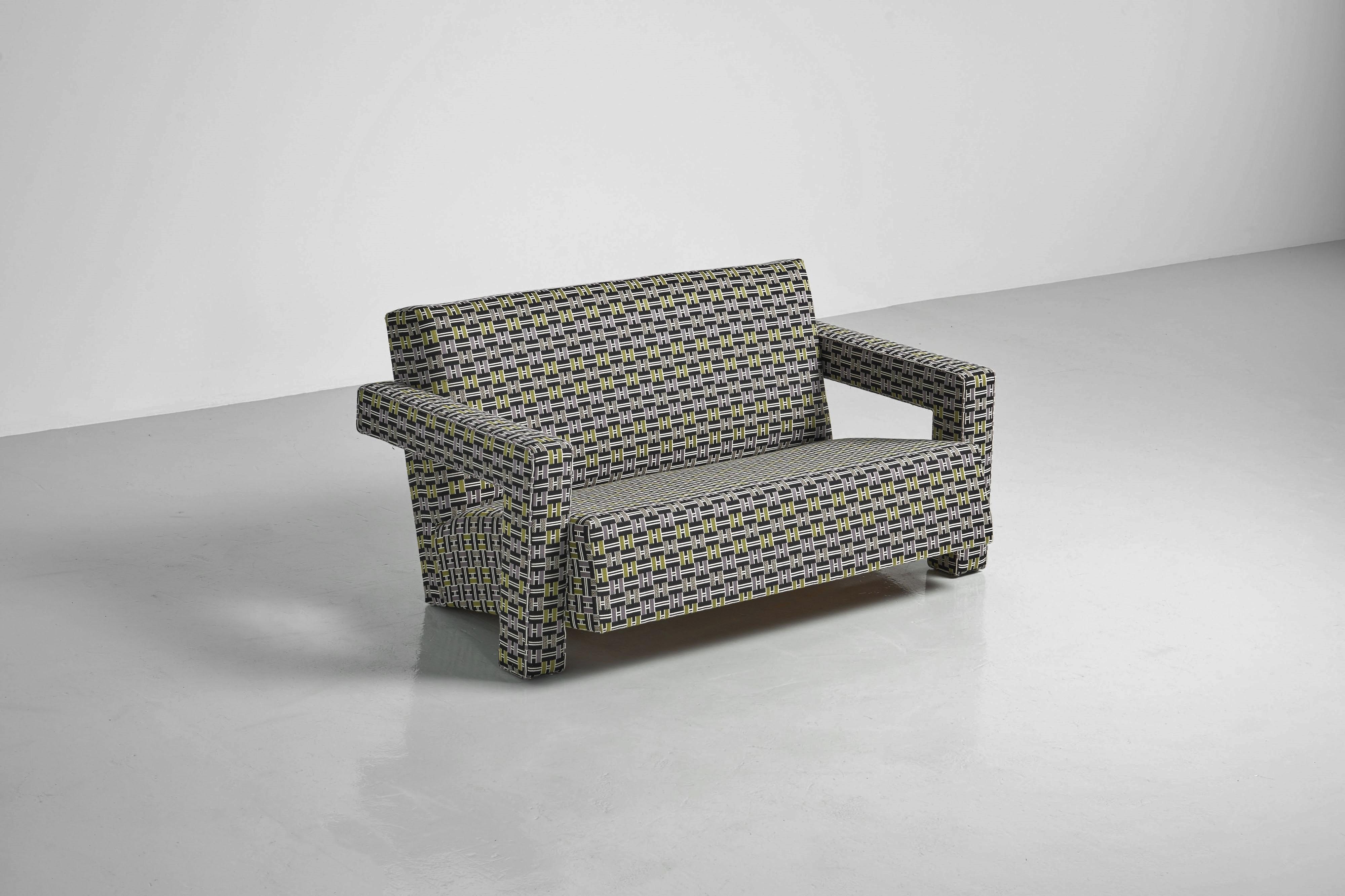 Fabric Gerrit Rietveld Utrecht sofa Metz and Co Netherlands 1960 For Sale