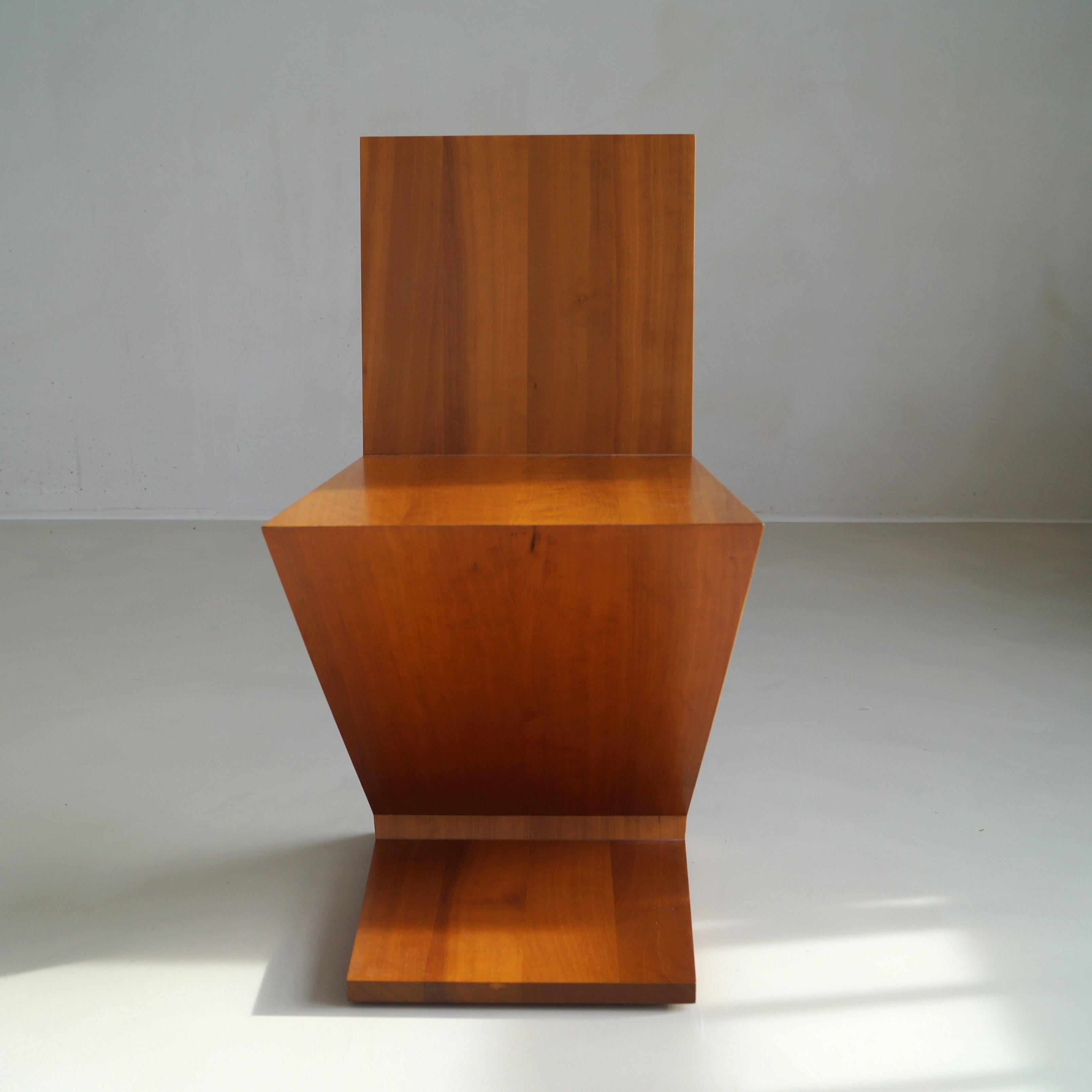 Gerrit Rietveld Zig Zag chair by Cassina, 1990s 6