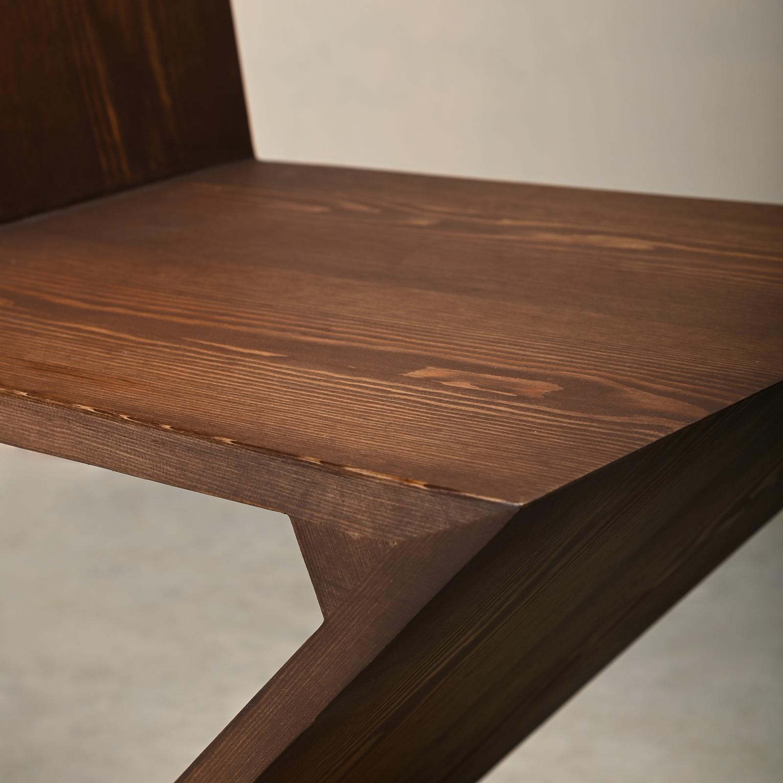 Gerrit Rietveld Stil Zig Zag Stuhl ist dunkelbraun gebeizt Holz 7