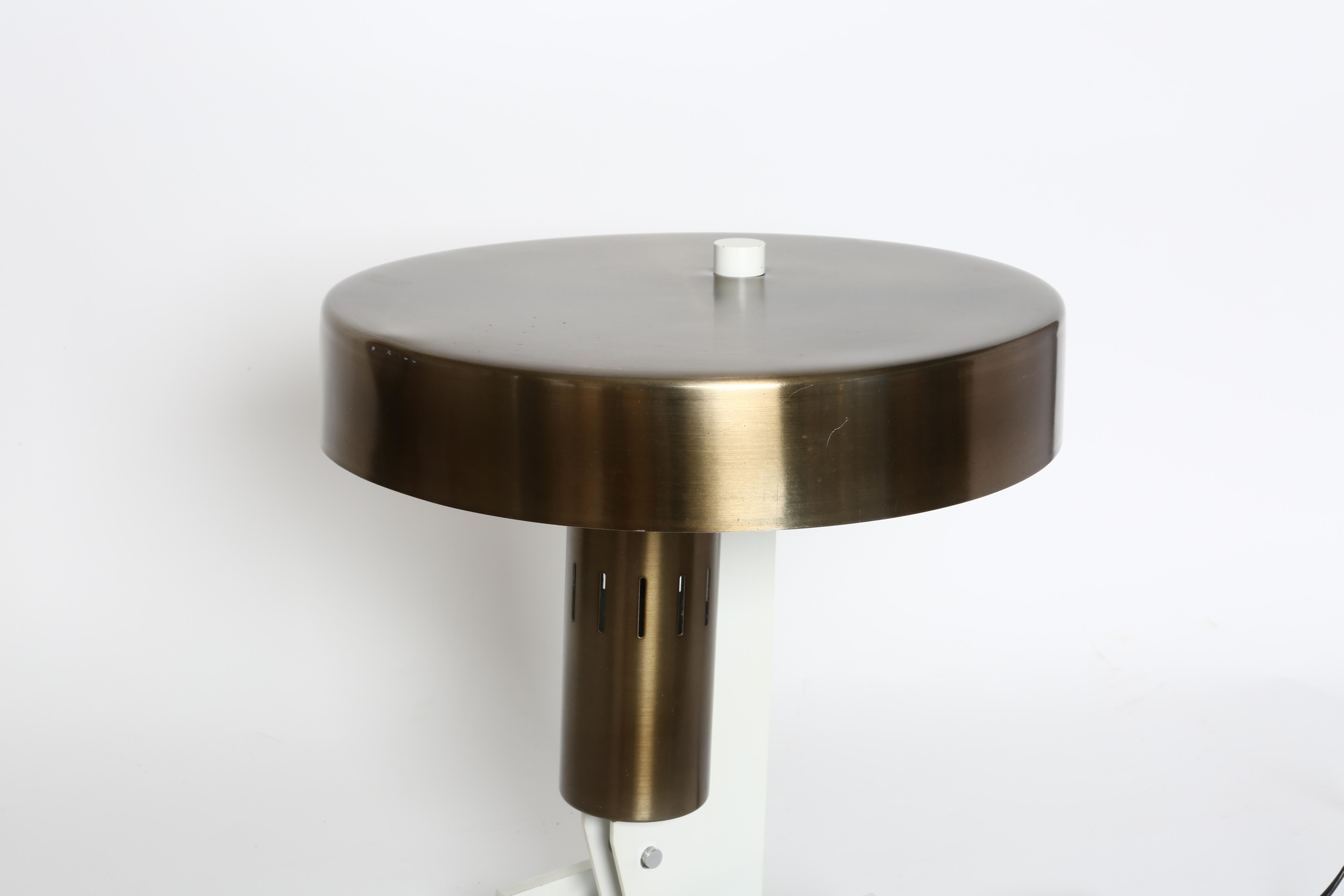 Gerrit Thomas Rietveld for Gispen table lamp, Italy 1960s For Sale 7