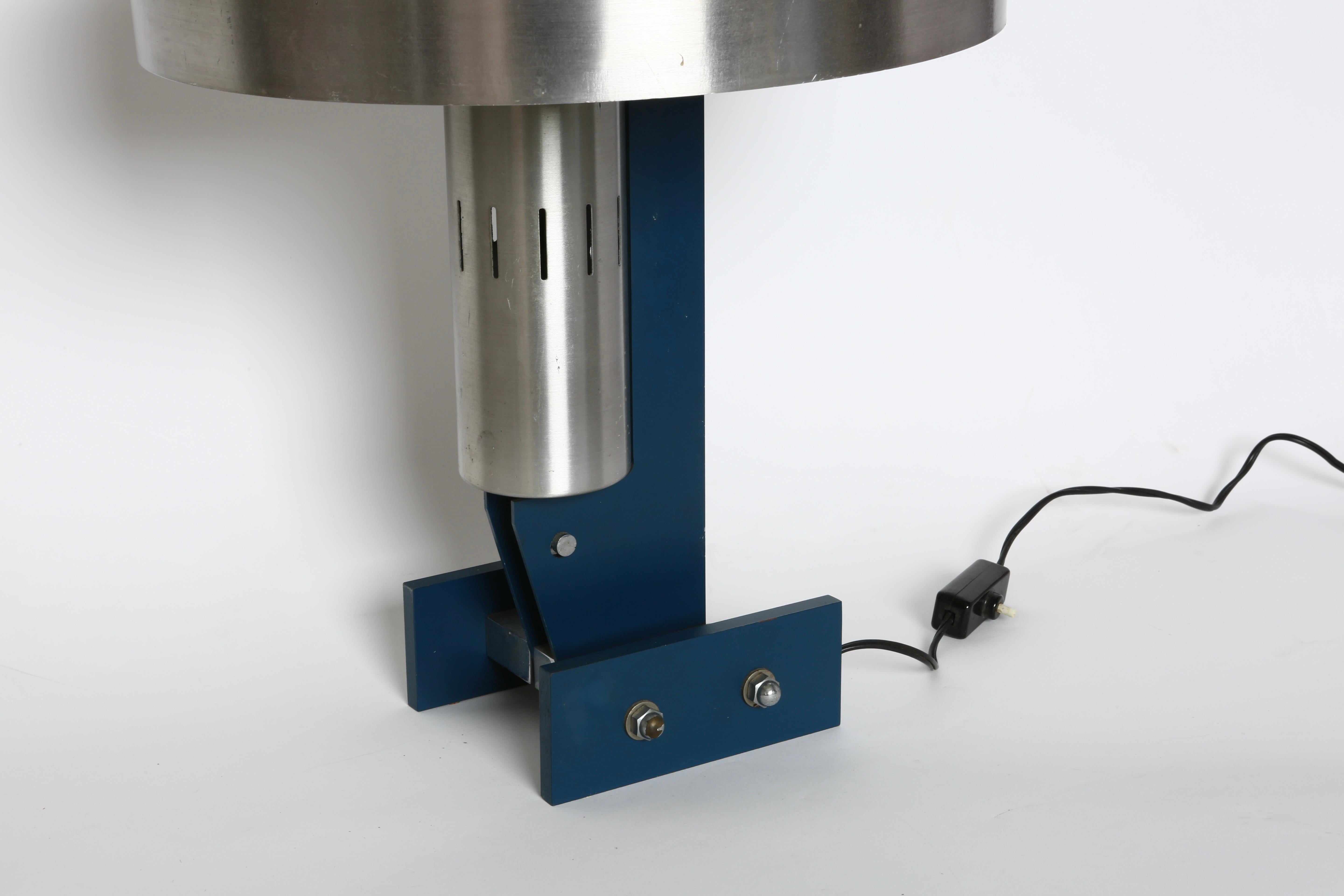 Aluminum Gerrit Thomas Rietveld for Gispen table lamp, Italy 1960s For Sale