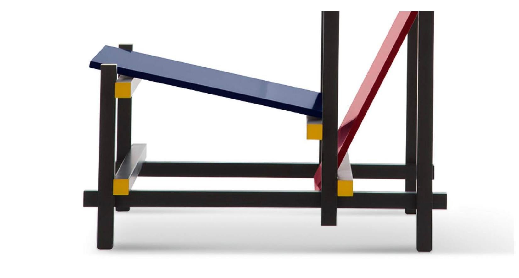 Gerrit Thomas Rietveld Red And Blue Armchair For Cassina For Sale 1