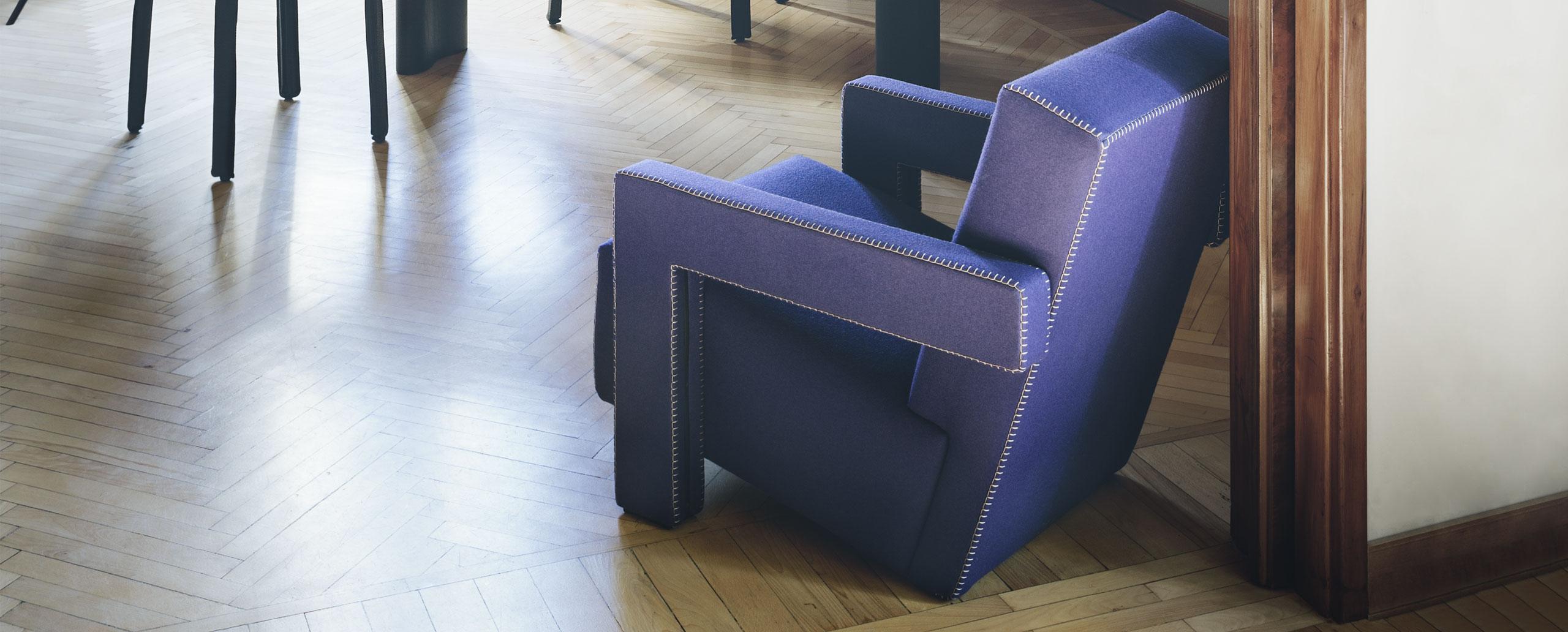 Contemporary Gerrit Thomas Rietveld Utrech Armchair by Cassina For Sale