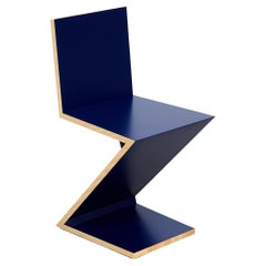 Gerrit Thomas Rietveld Zig Zag Chair by Cassina
