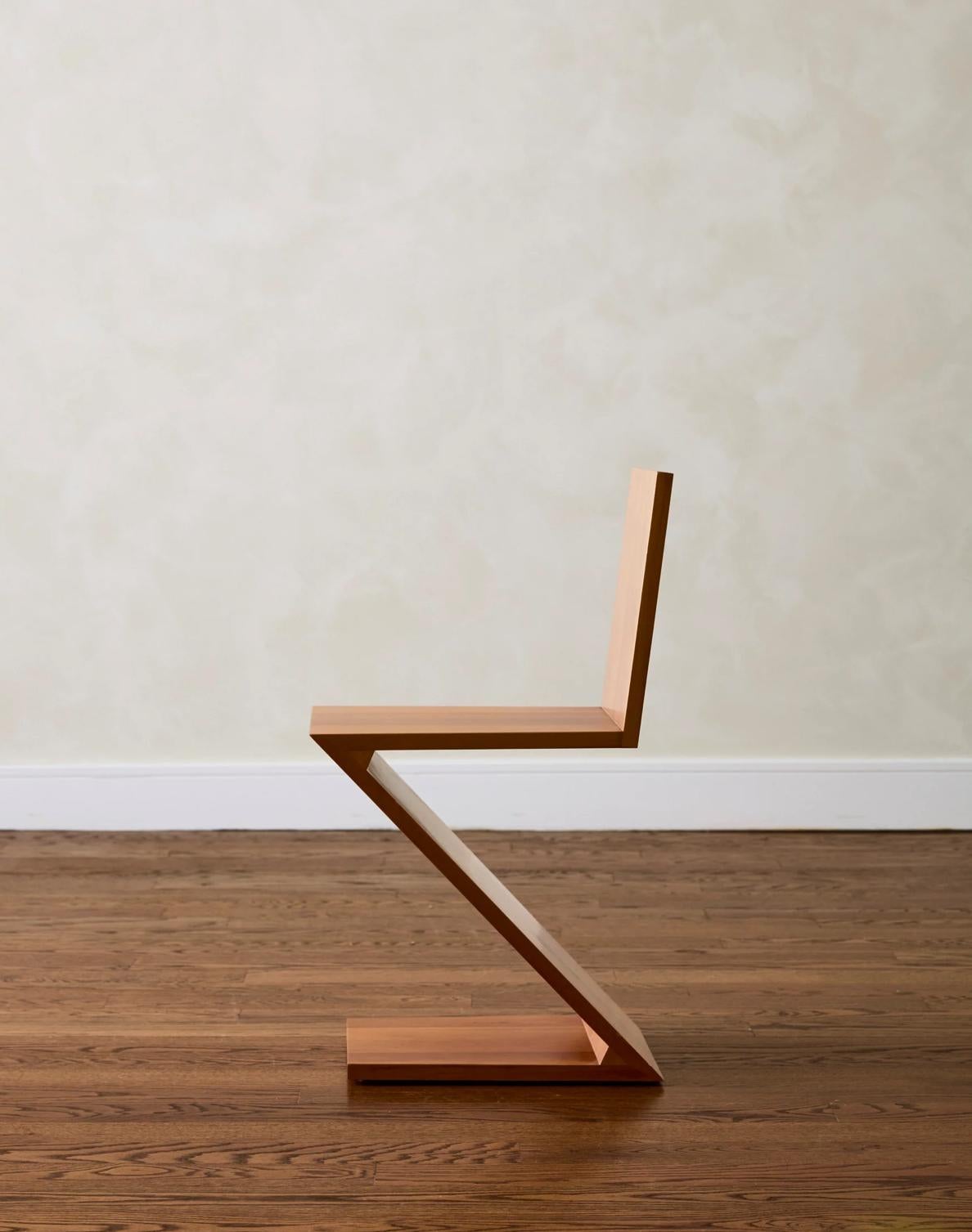 Gerrit Thomas Rietveld Zig Zag Chair For Cassina 2